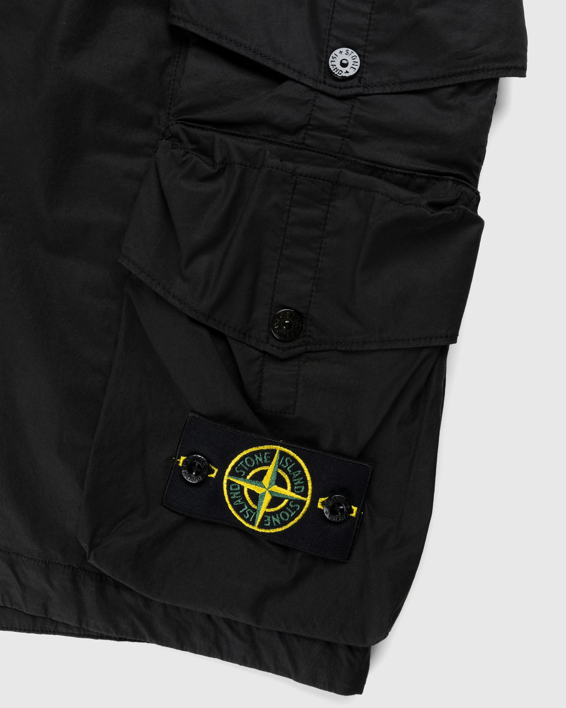 Stone Island - L0103 Garment-Dyed Shorts Black - Clothing - Black - Image 4