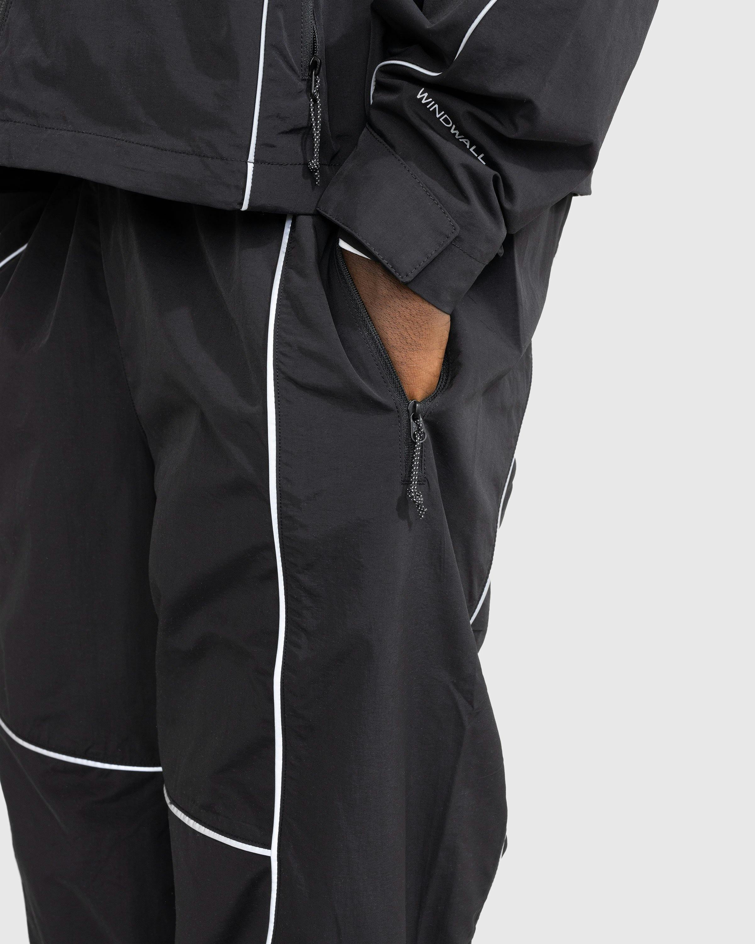 The North Face - Tek Piping Wind Pants TNF Black - Clothing - Black - Image 4