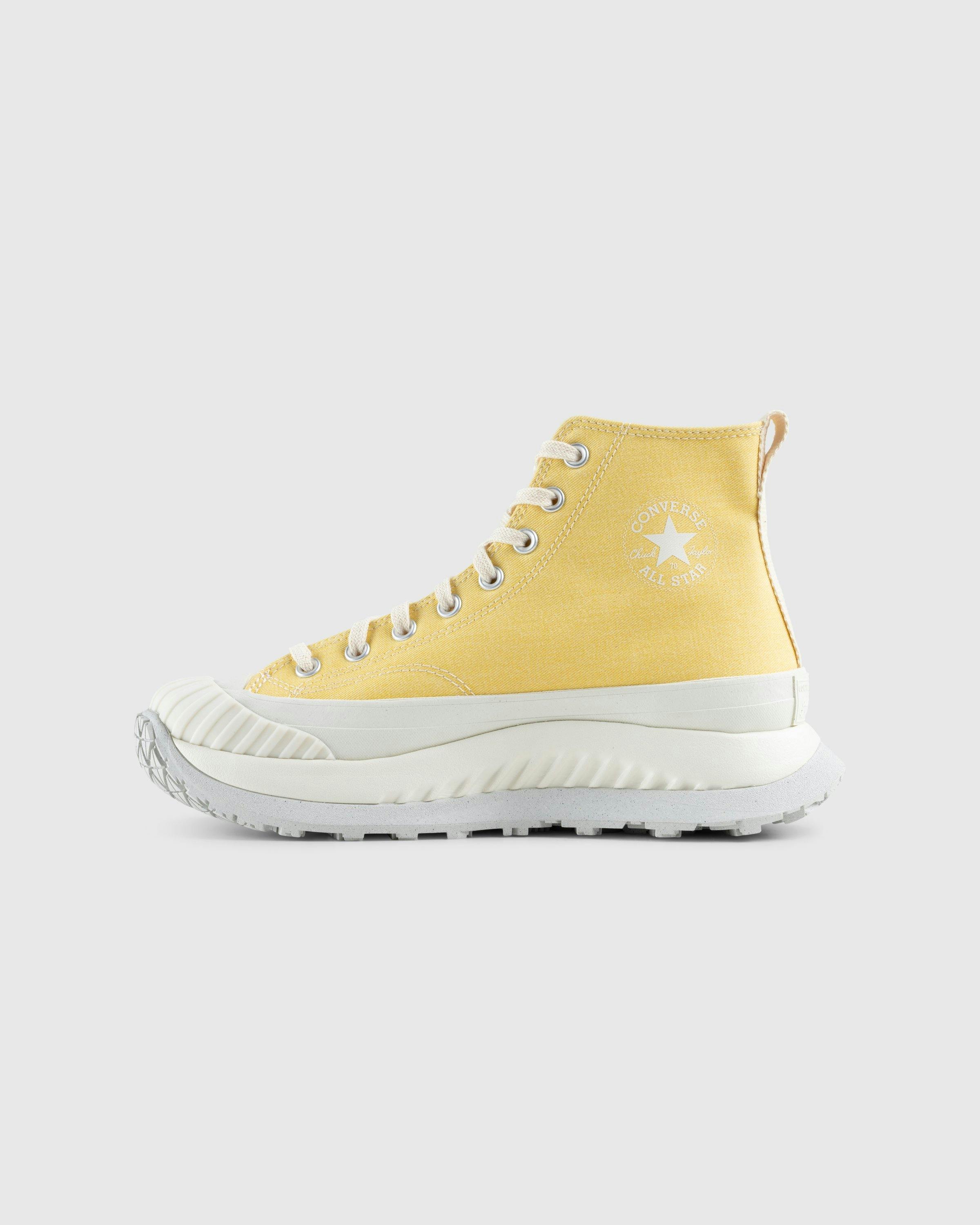 Converse - CHUCK 70 AT-CX HI YELLOW/EGRET/EGRET - Footwear - Yellow - Image 2