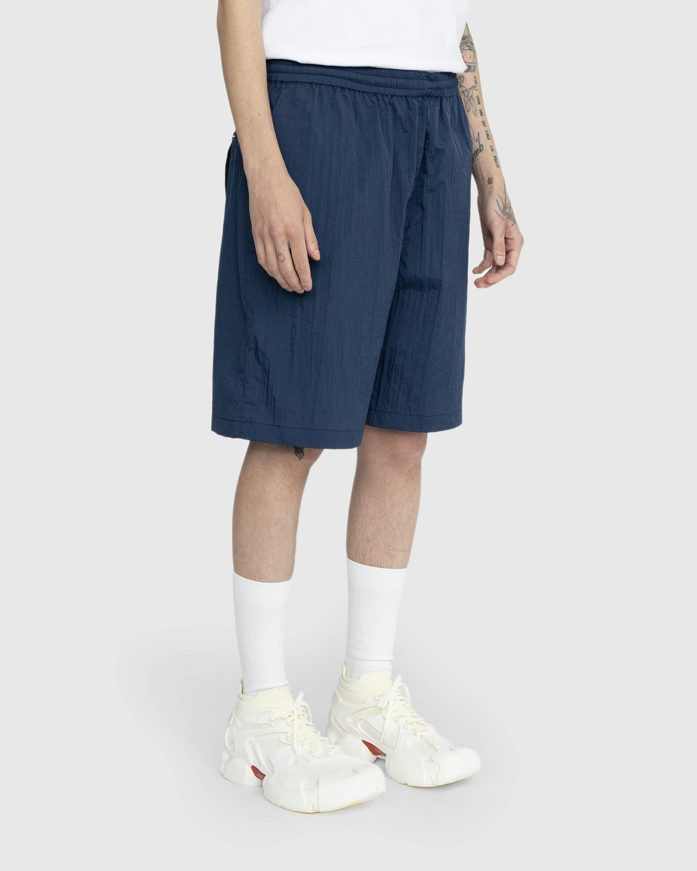 Highsnobiety - Texture Nylon Mid Length Elastic Shorts Midnight blue - Clothing - Blue - Image 4