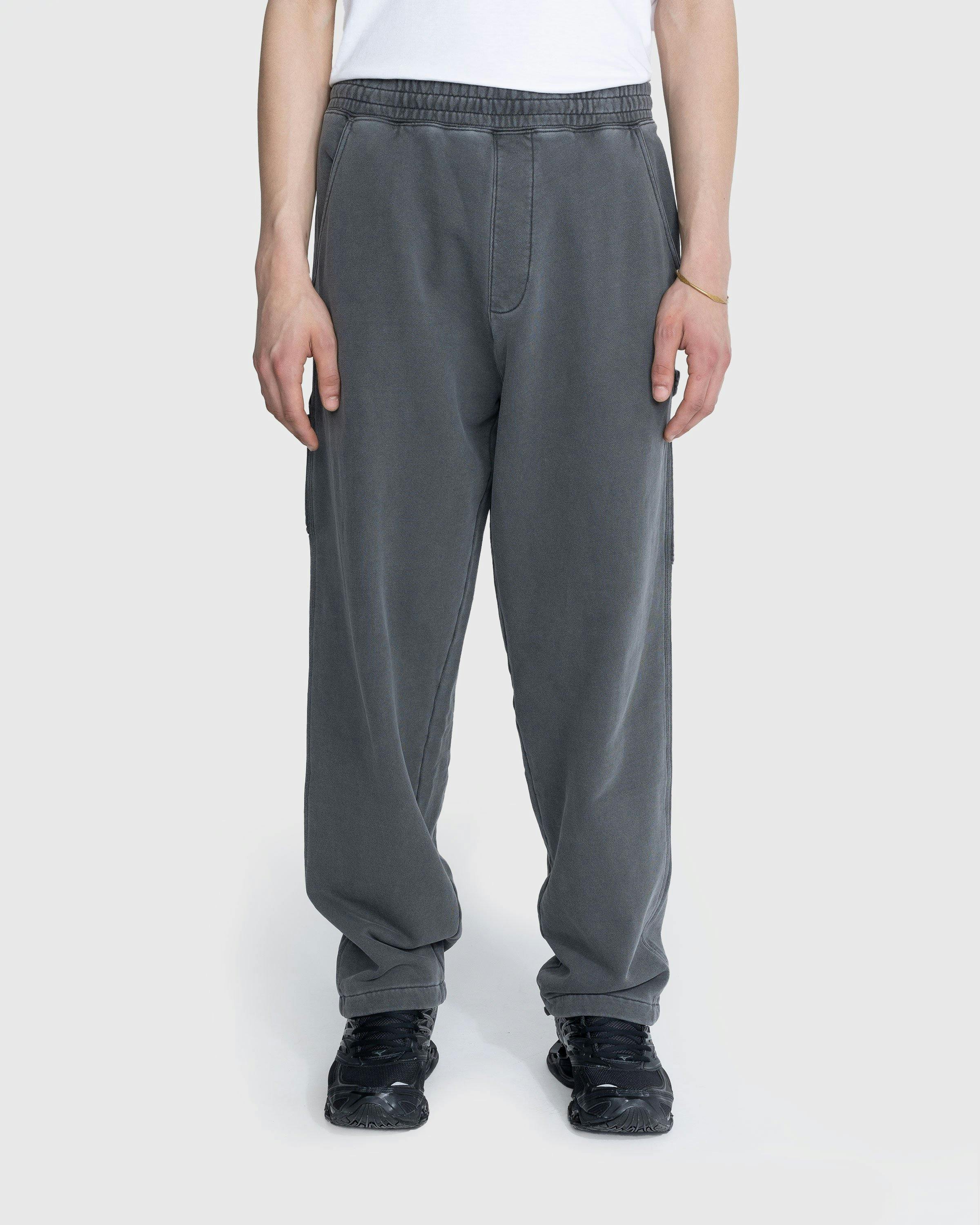 Carhartt WIP - Arling Single Knee Sweatpant Garment-Dyed Black - Clothing - Black - Image 2