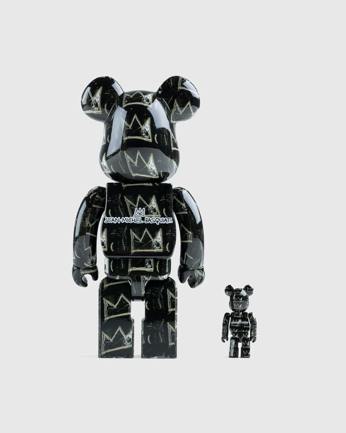 Medicom - Be@rbrick Jean-Michel Basquiat #8 100% and 400% Set - Lifestyle - Black - Image 3