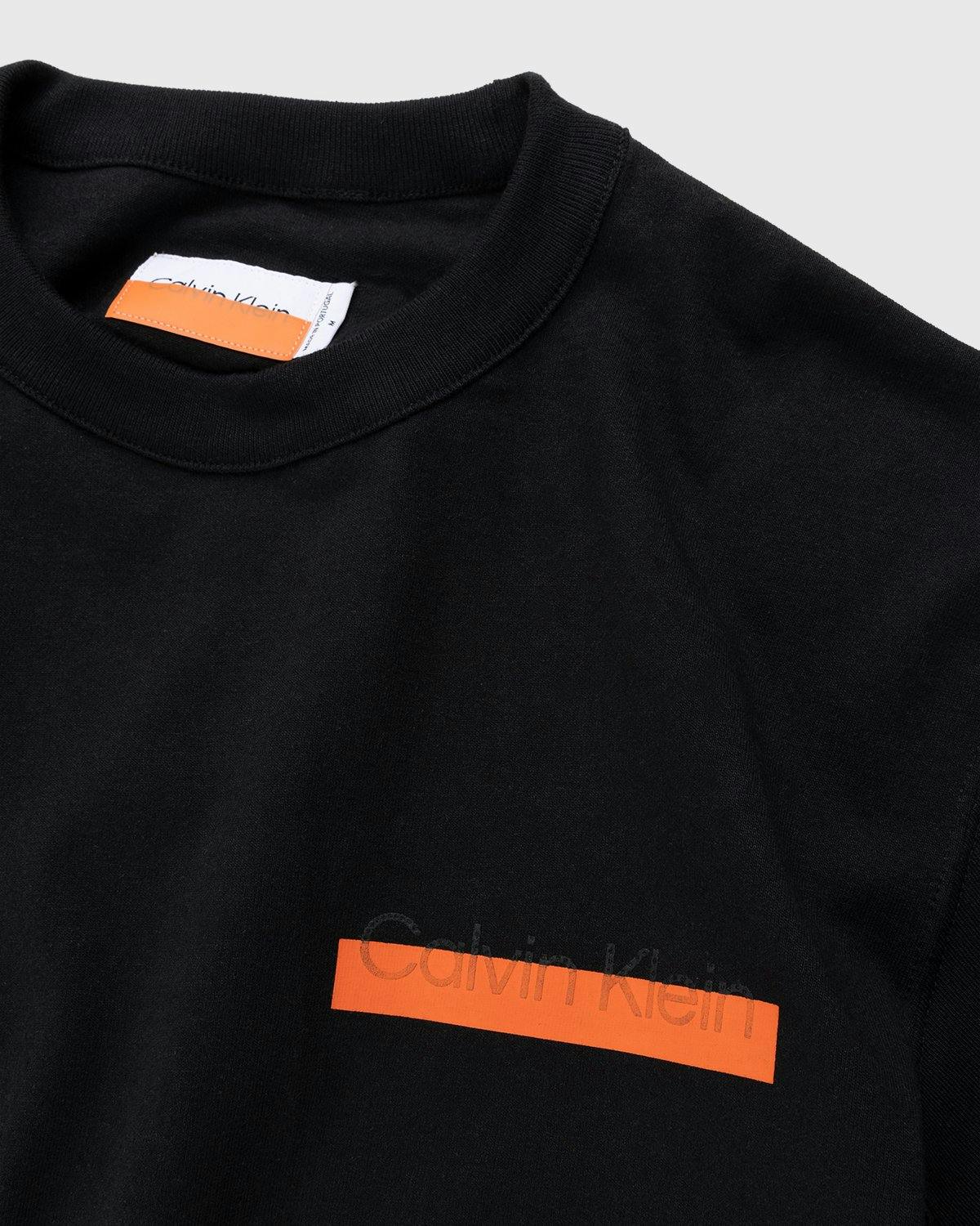 Heron Preston x Calvin Klein - Womens Heavyweight Logo T-Shirt Black - Clothing - Black - Image 3