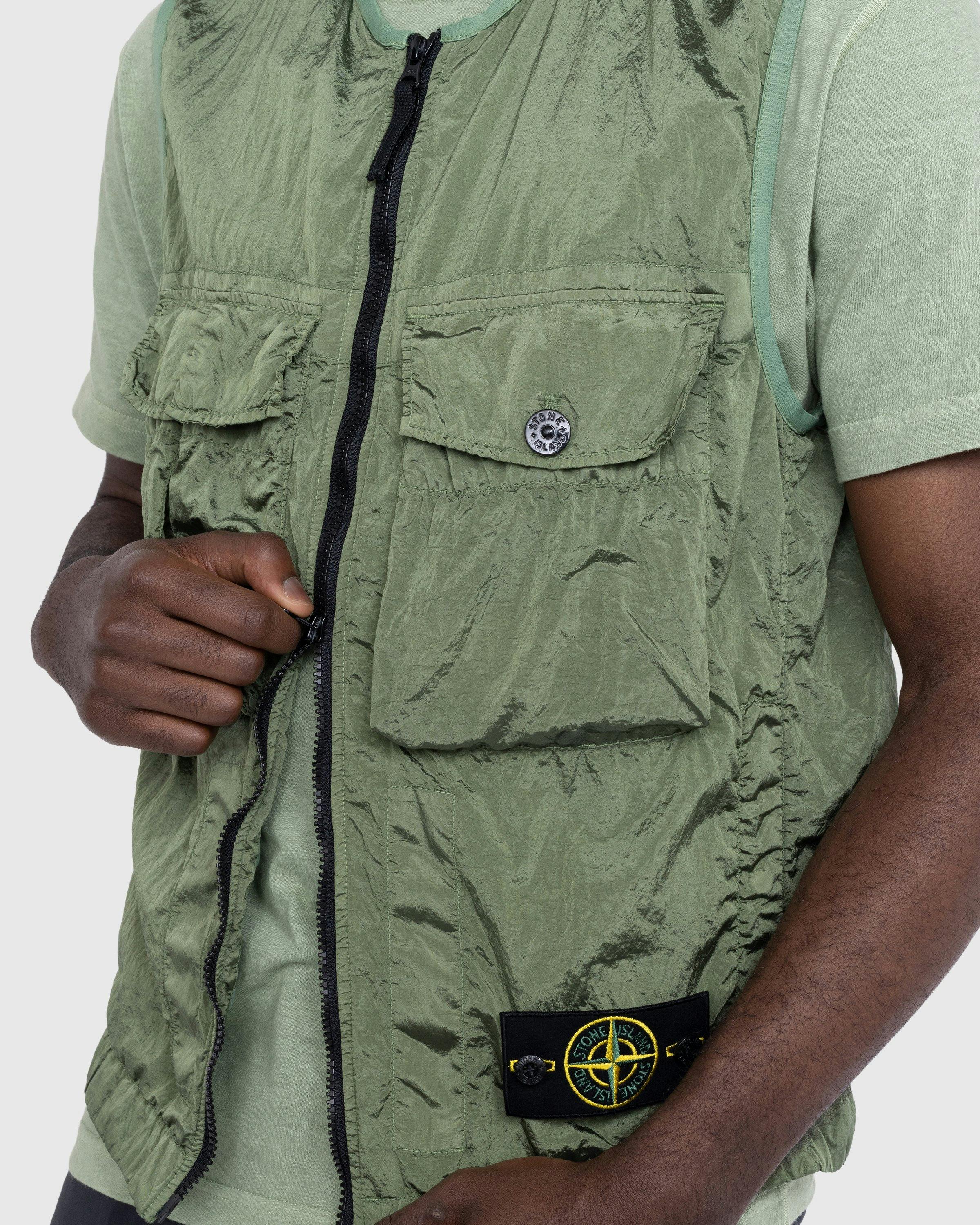 Stone Island - Giubbotto S/Maniche Green 7815G0619 - Clothing - Green - Image 4