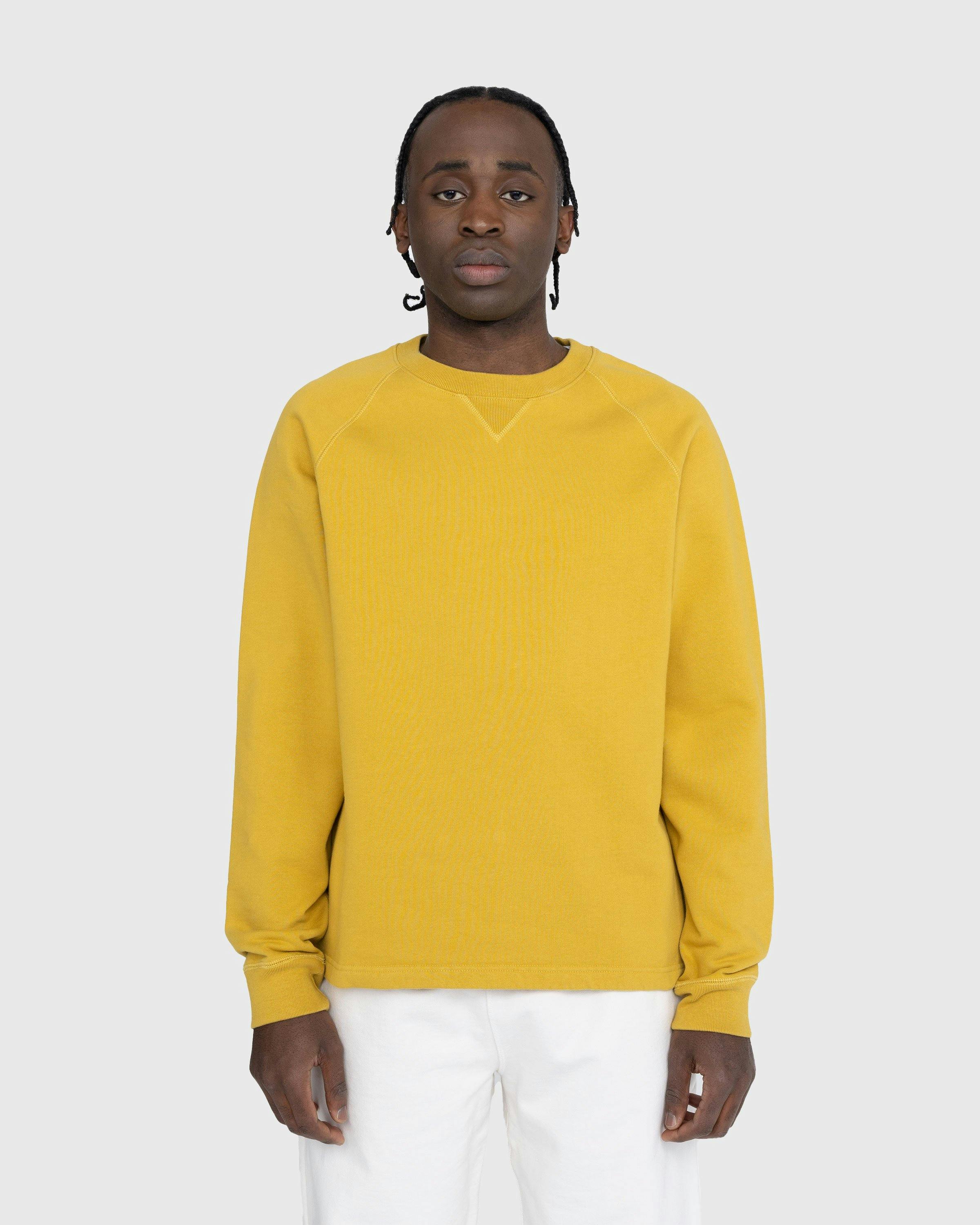 Highsnobiety - Heavy Fleece Crew Mustard - Clothing - Yellow - Image 2