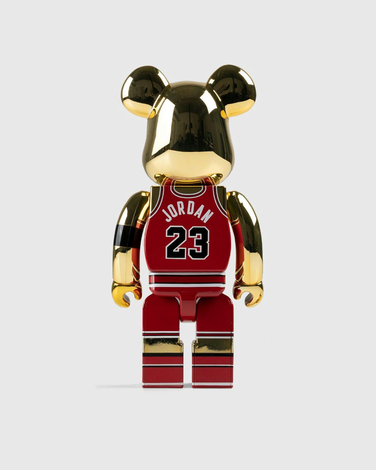 Medicom - BE@RBRICK Michael Jordan 1985 ROOKIE JERSEY 1000% Red - Lifestyle - Multi - Image 3