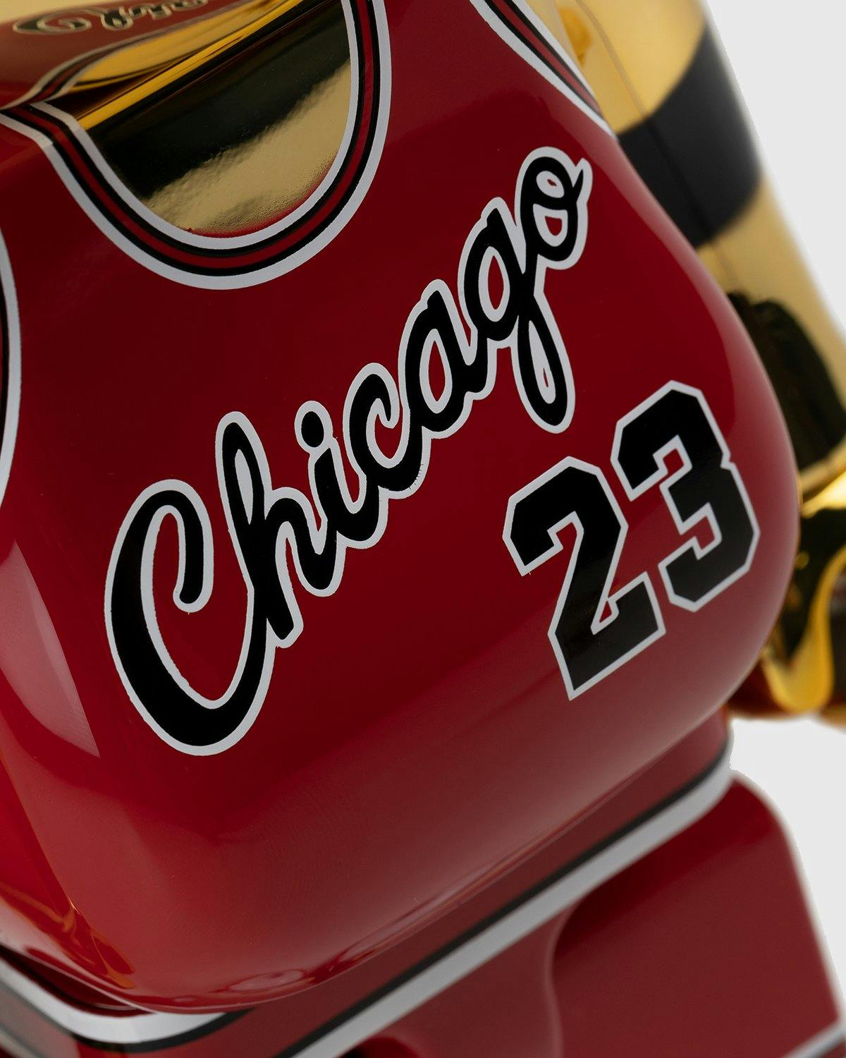 Medicom – BE@RBRICK Michael Jordan 1985 ROOKIE JERSEY 1000% Red 