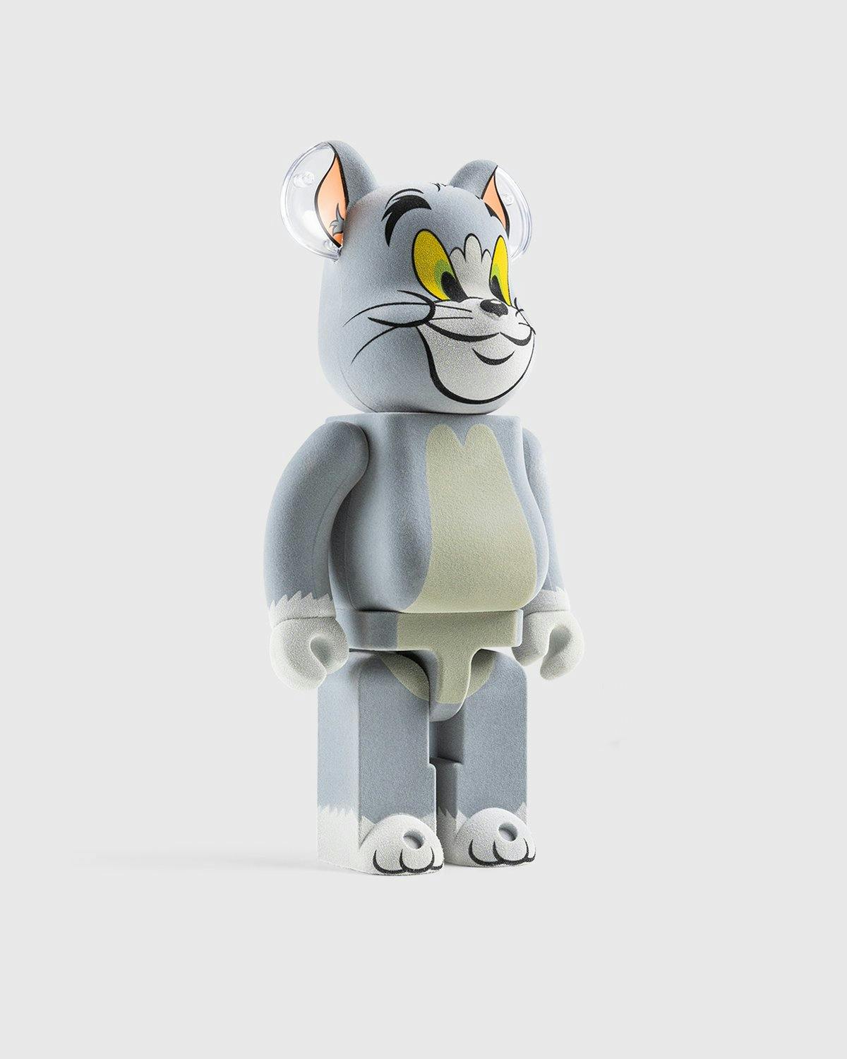 Medicom - Be@rbrick Tom Flocky 1000% Grey - Lifestyle - Grey - Image 3