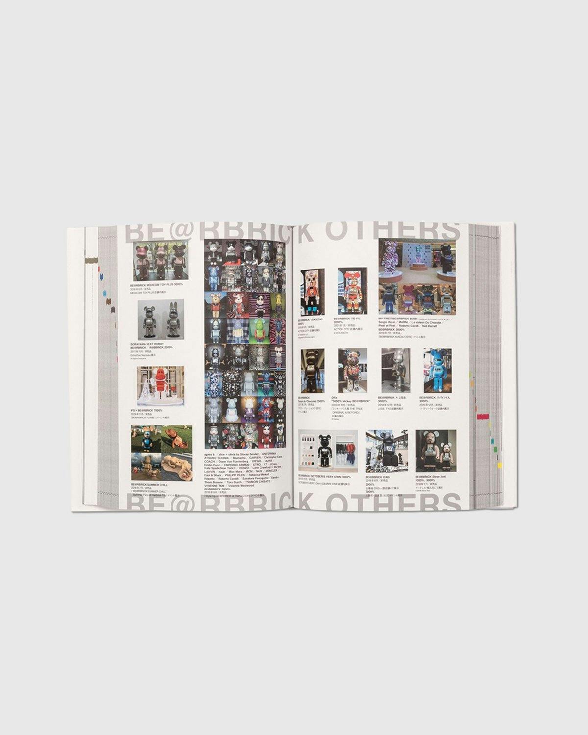 Medicom - Medicom Toy 25th Anniversary Book Manual Volume IV Multi - Lifestyle - White - Image 2