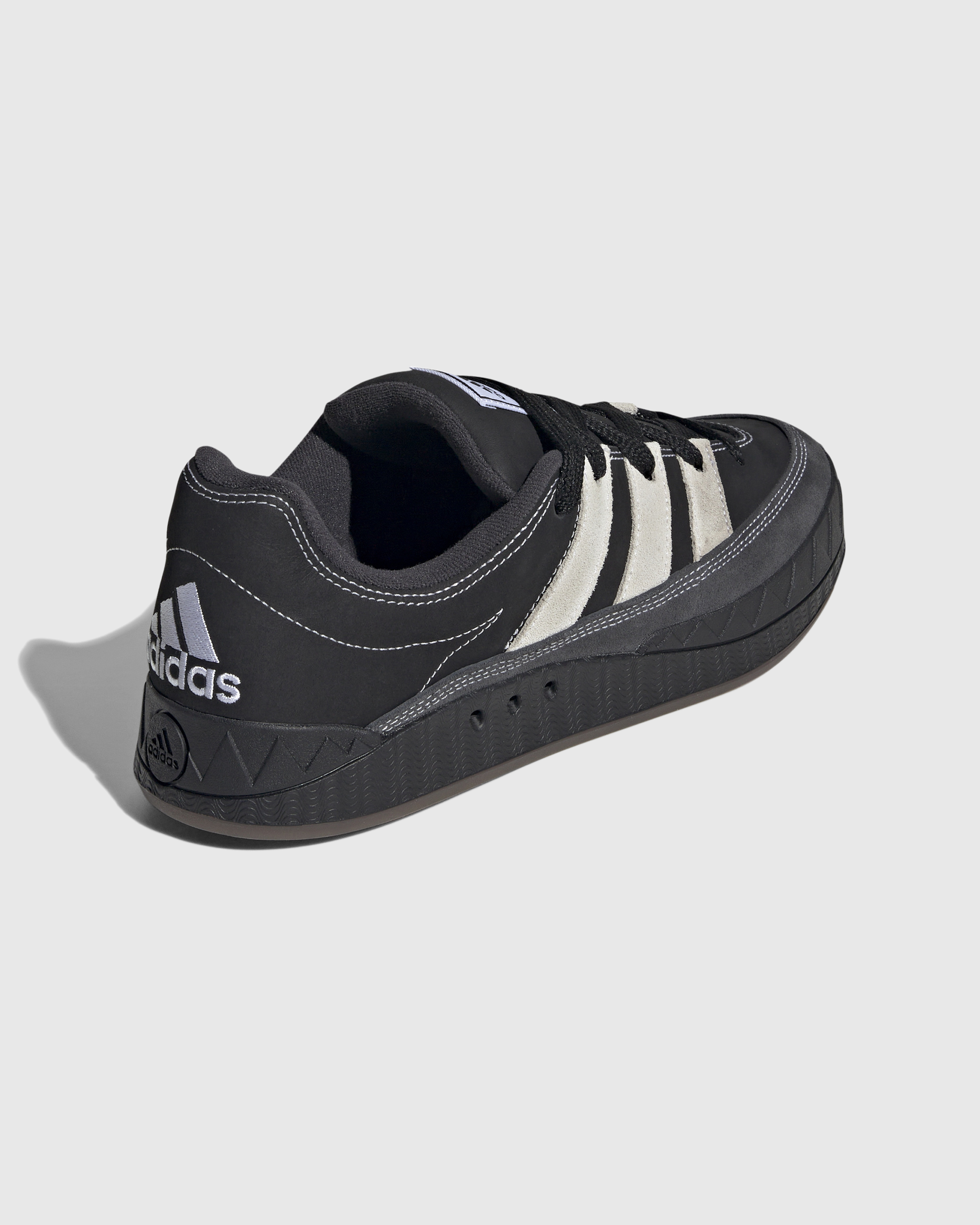 Adidas – Adimatic Black/White - Low Top Sneakers - Black - Image 4