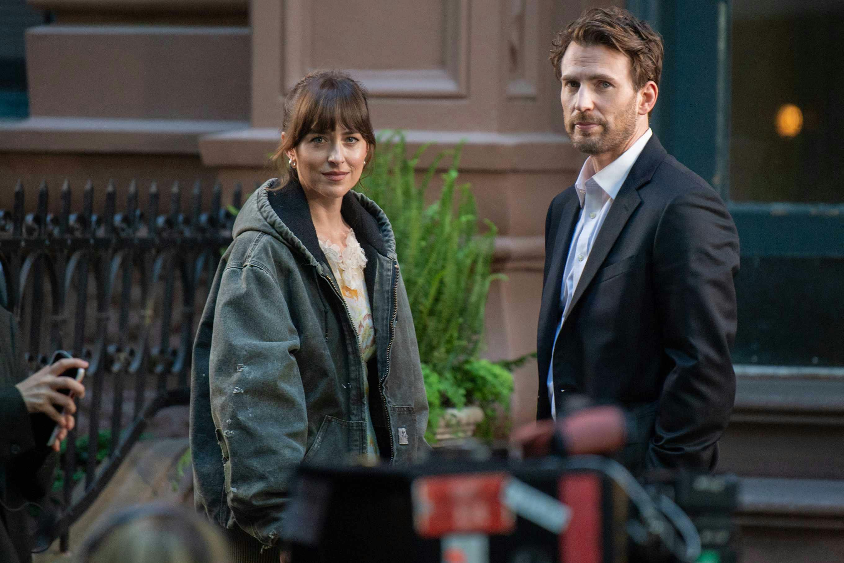 Dakota Johnson wears a vintage Carhartt Active Jacket on the Materialists set