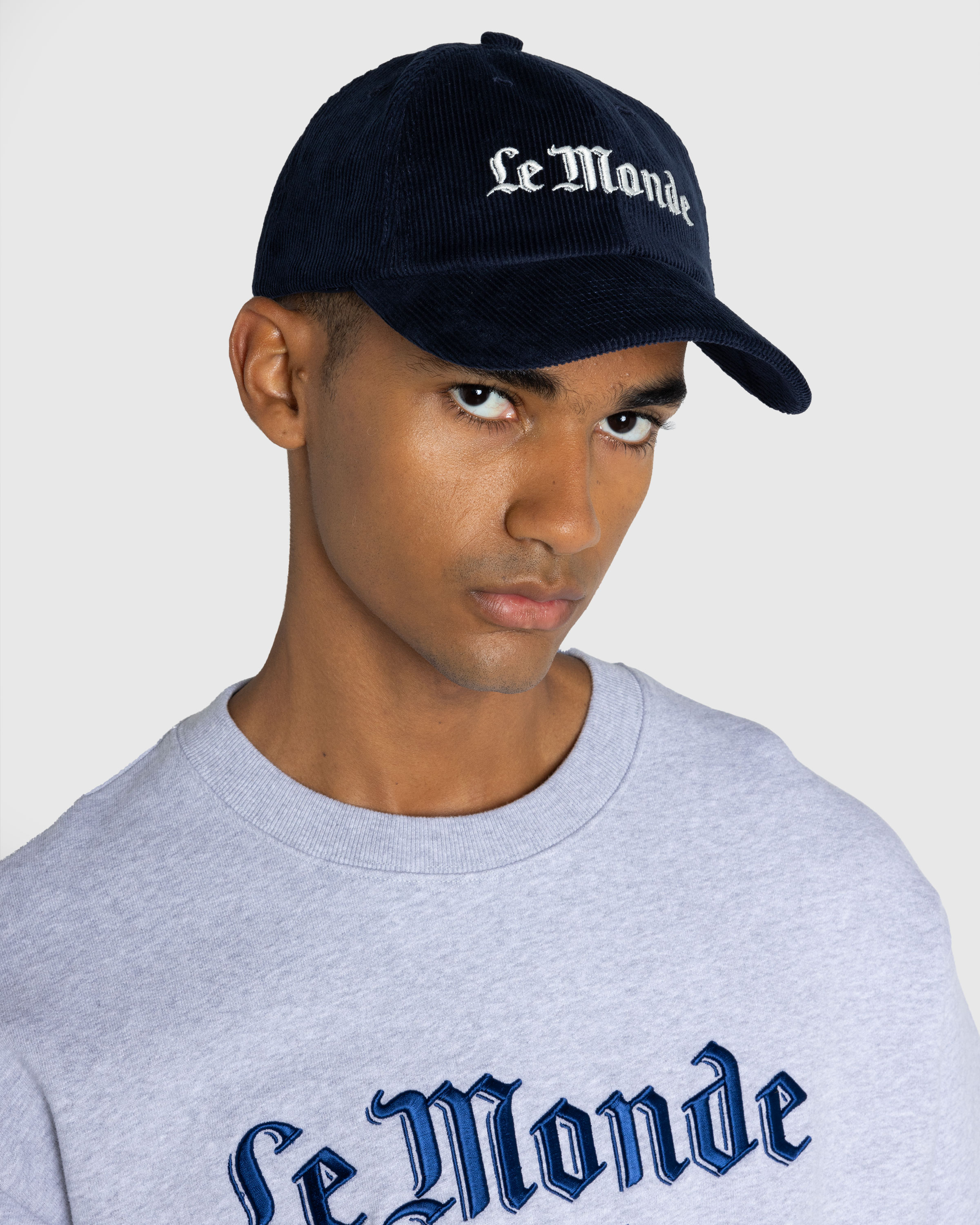 Le Monde x Highsnobiety – Logo Corduroy Cap Blue - Caps - Blue - Image 2