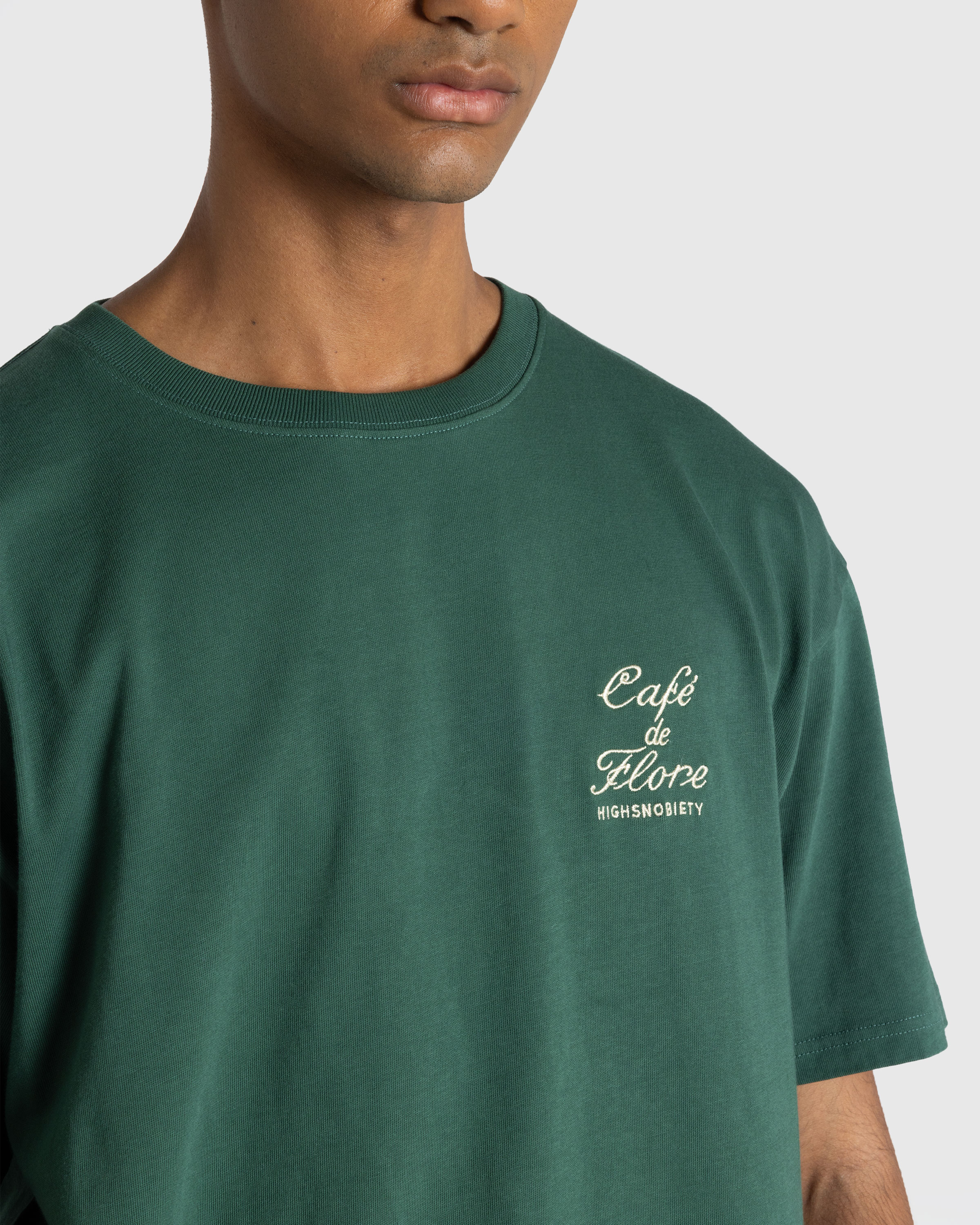 Café de Flore x Highsnobiety – Logo T-Shirt Green - T-Shirts - Green - Image 6