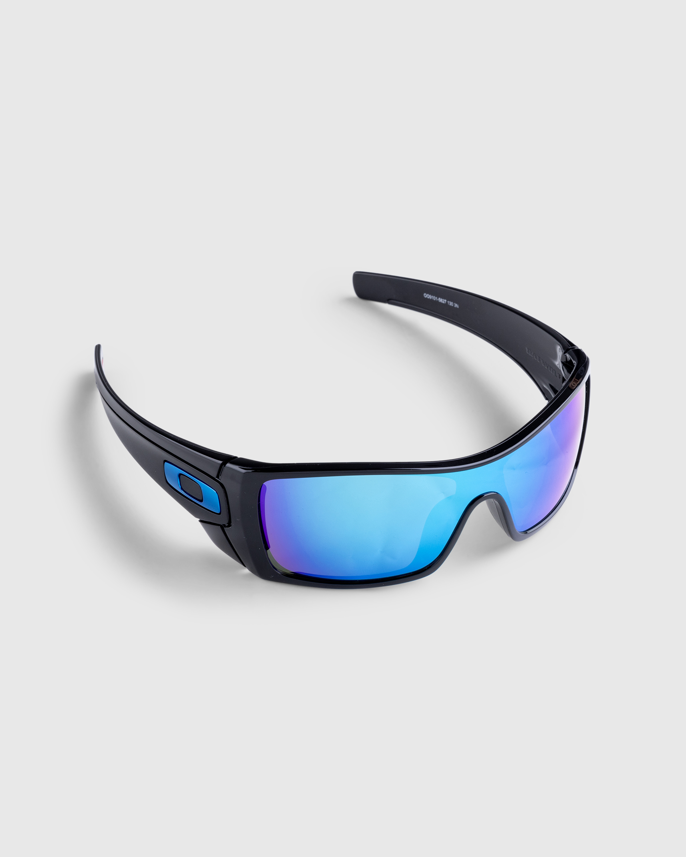 Oakley – Batwolf Polished Black Prizm Sapphire - Sunglasses - Black - Image 3