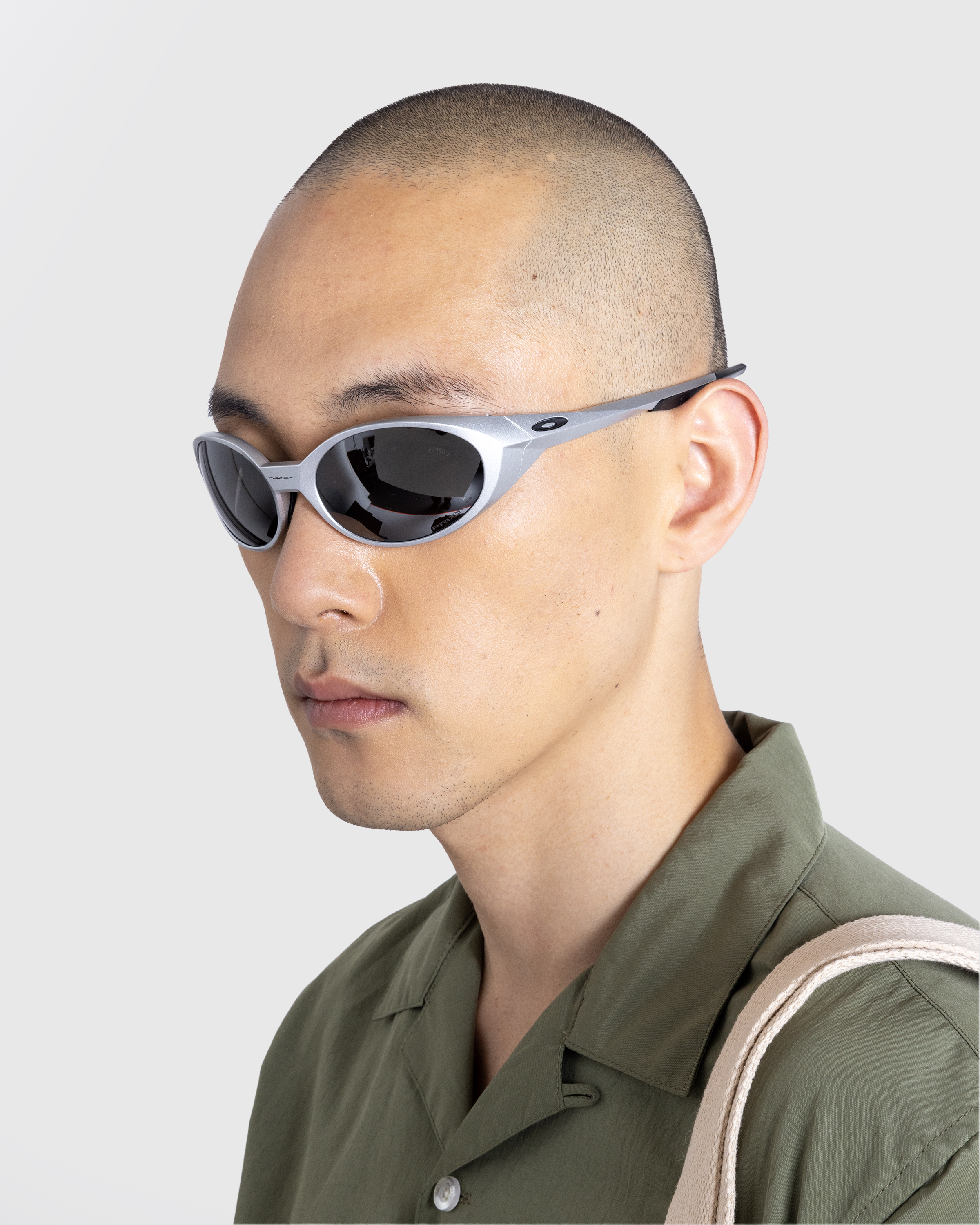 Oakley – Eye Jacket Redux Silver Prizm Black Polarized - Sunglasses - Silver - Image 2