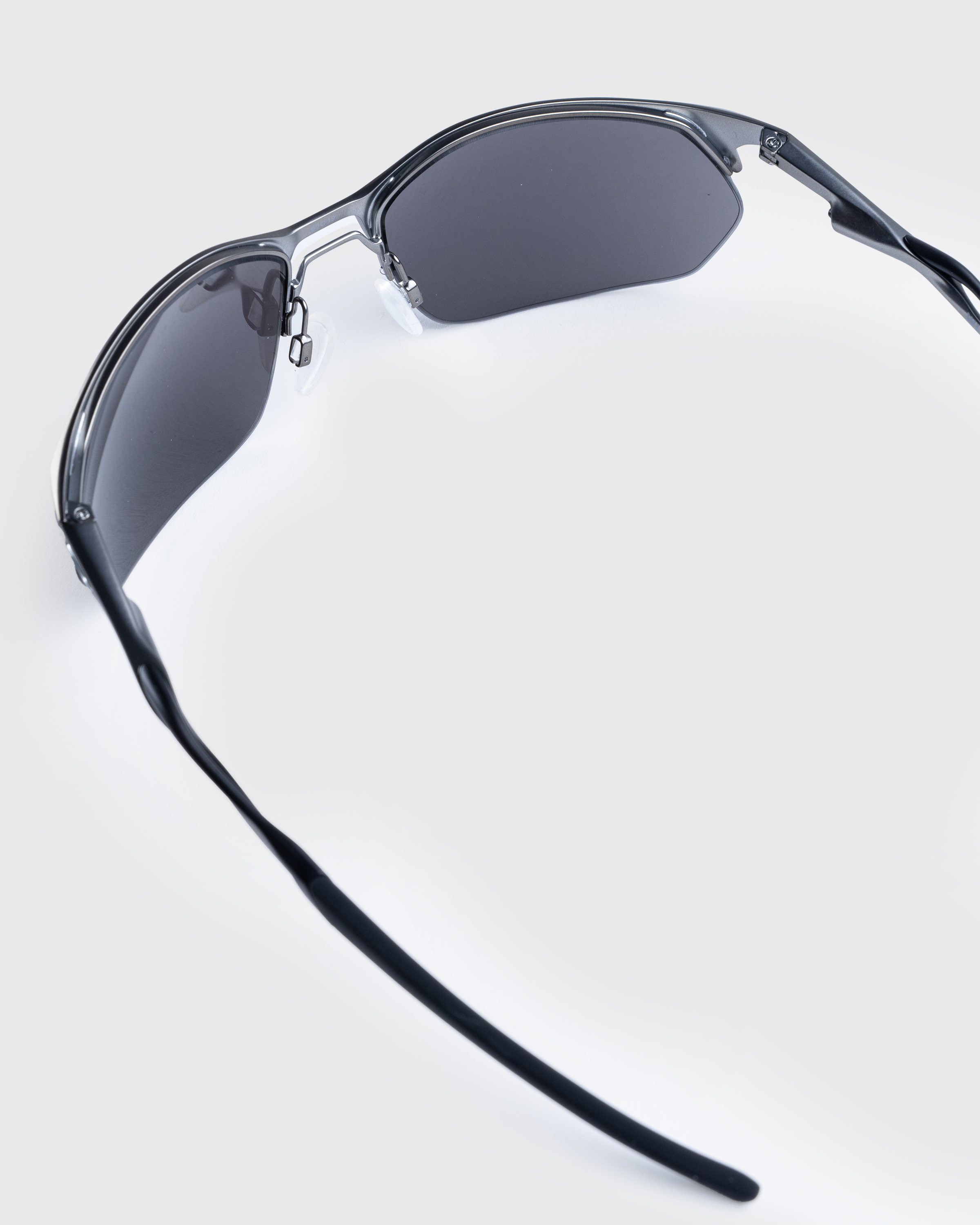 Oakley – Wire Tap 2.0 Matte Gunmetal Prizm Black - Sunglasses - Black - Image 4