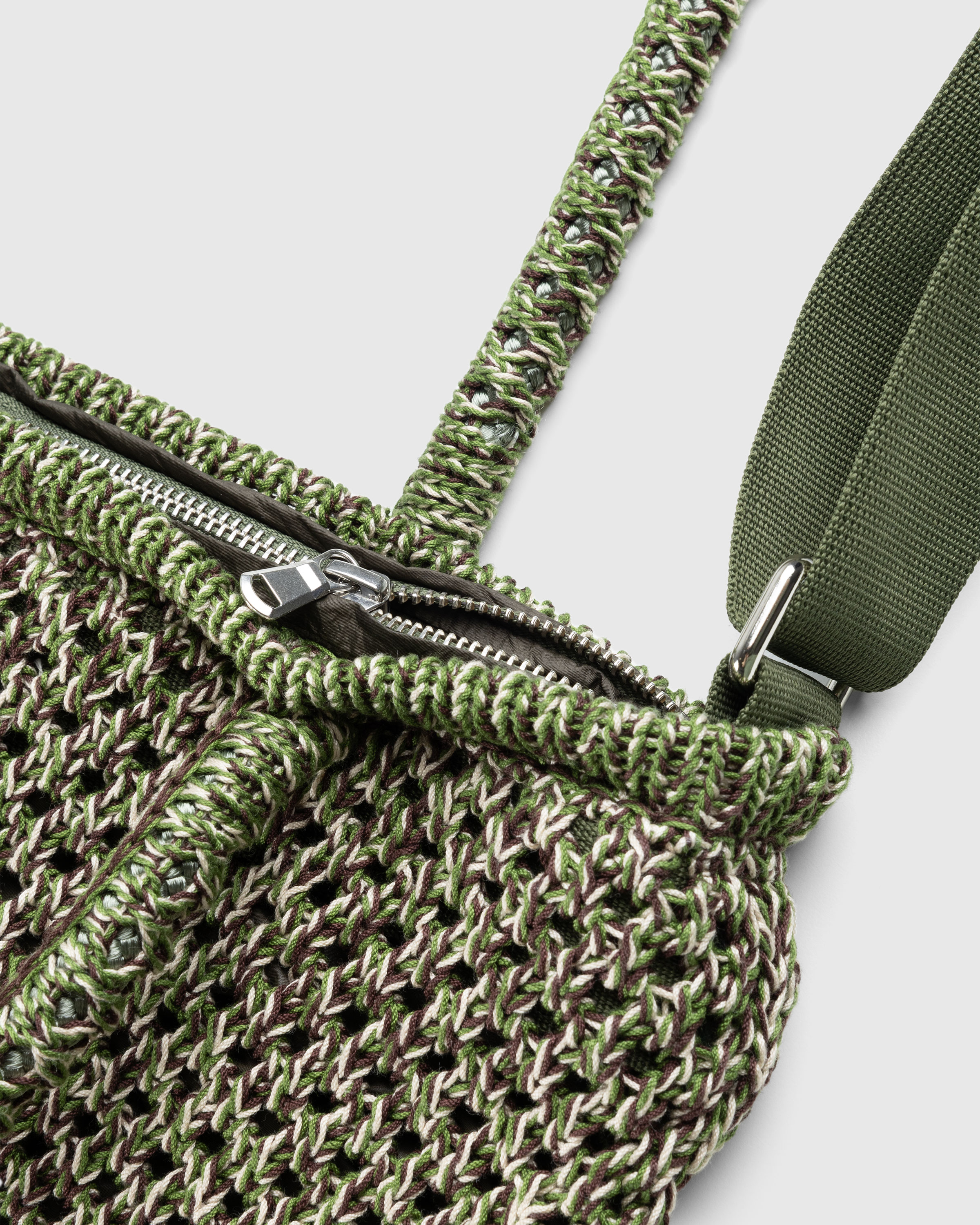 SSU – Knitted Mesh Work Tote Classic Camo - Tote Bags - Green - Image 4