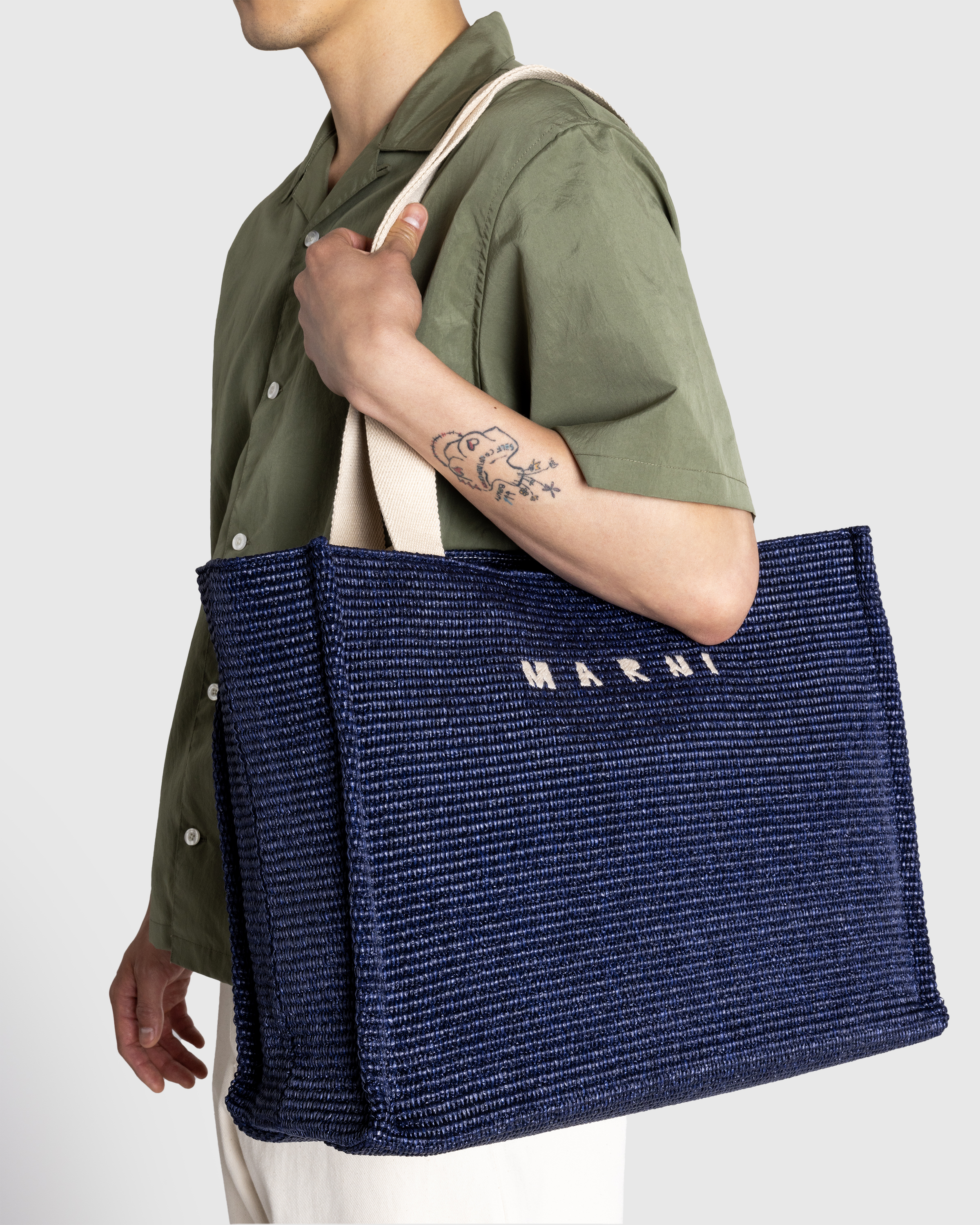 Marni – Large Raffia Tote Bag Ultramarine - Tote Bags - Blue - Image 2