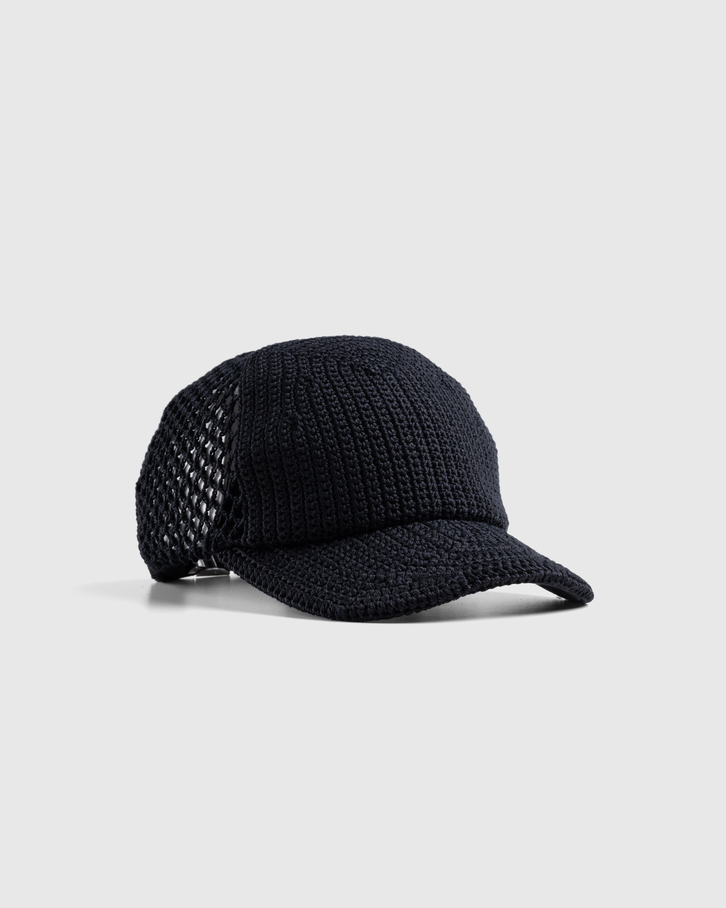SSU – Crochet Trucker Hat Black - Caps - Black - Image 1