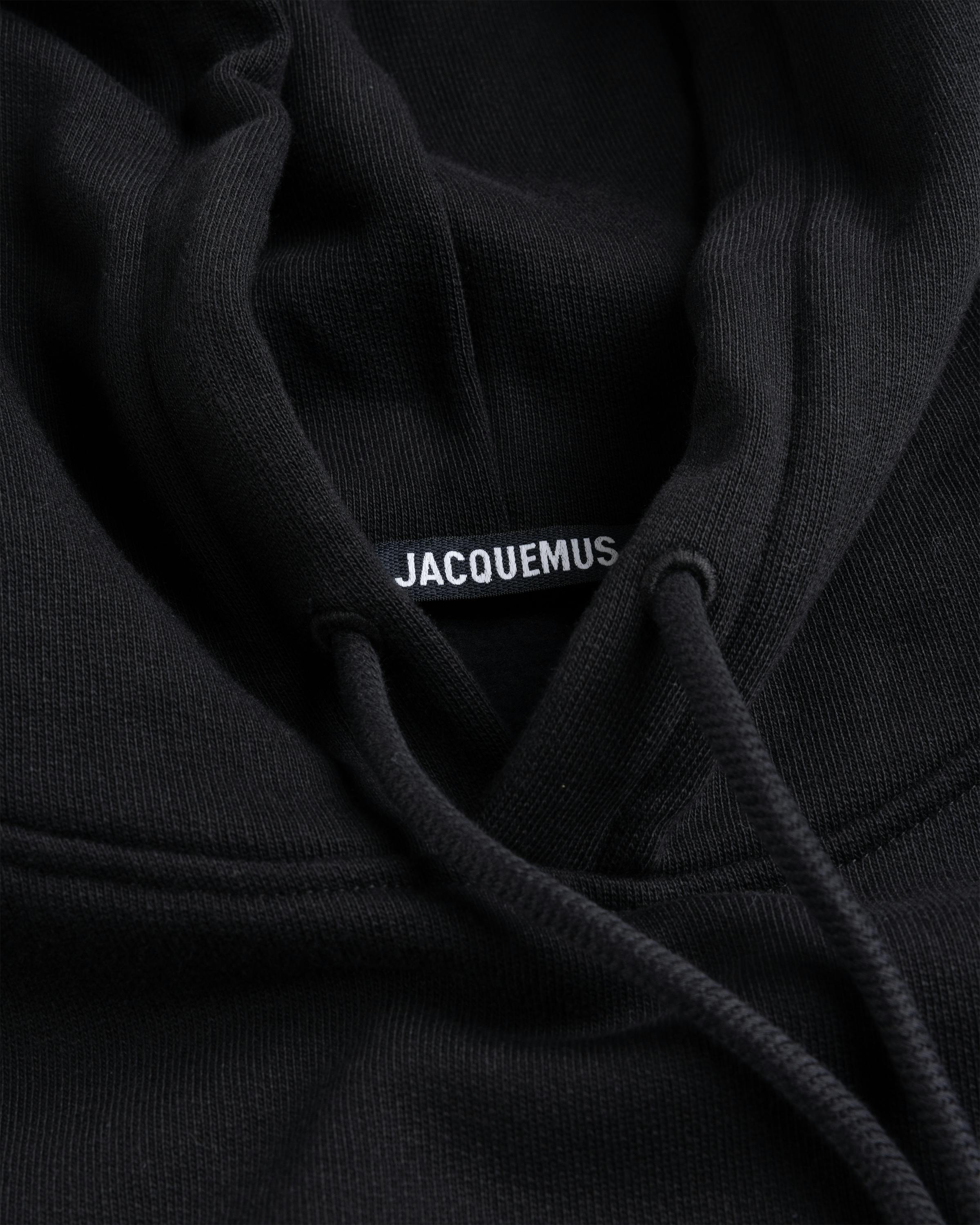 JACQUEMUS – Le Sweatshirt Brodé Black - Hoodies - Black - Image 7