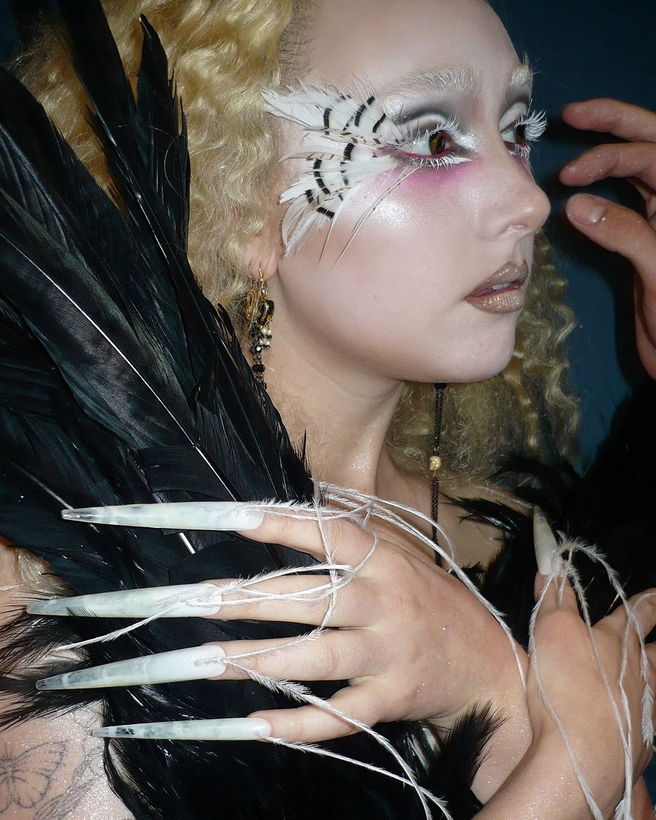 Chappell Roan in Black Swan-inspired makeup by Andrew Dahling