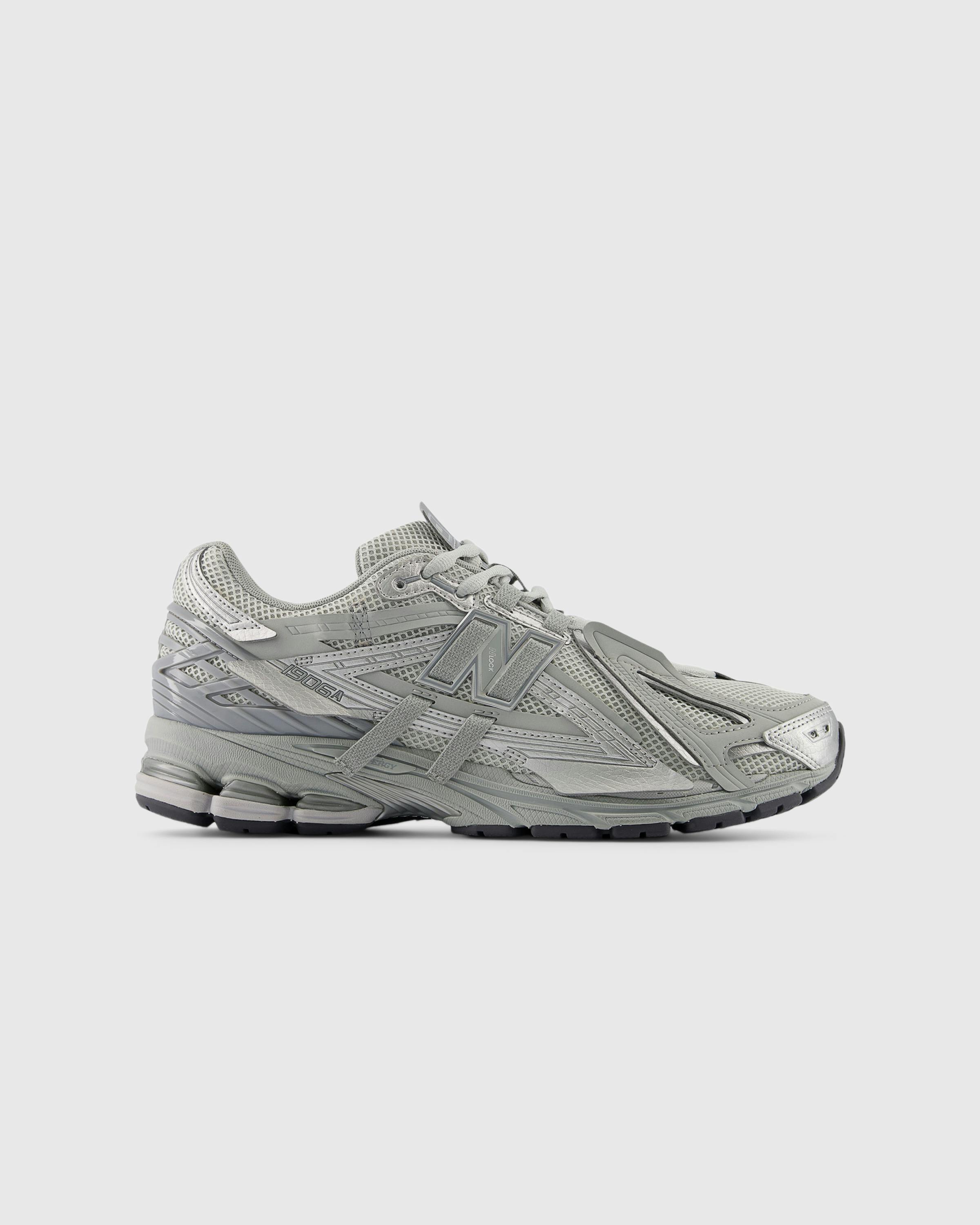 New Balance – 1906A Concrete - Low Top Sneakers - Grey - Image 1