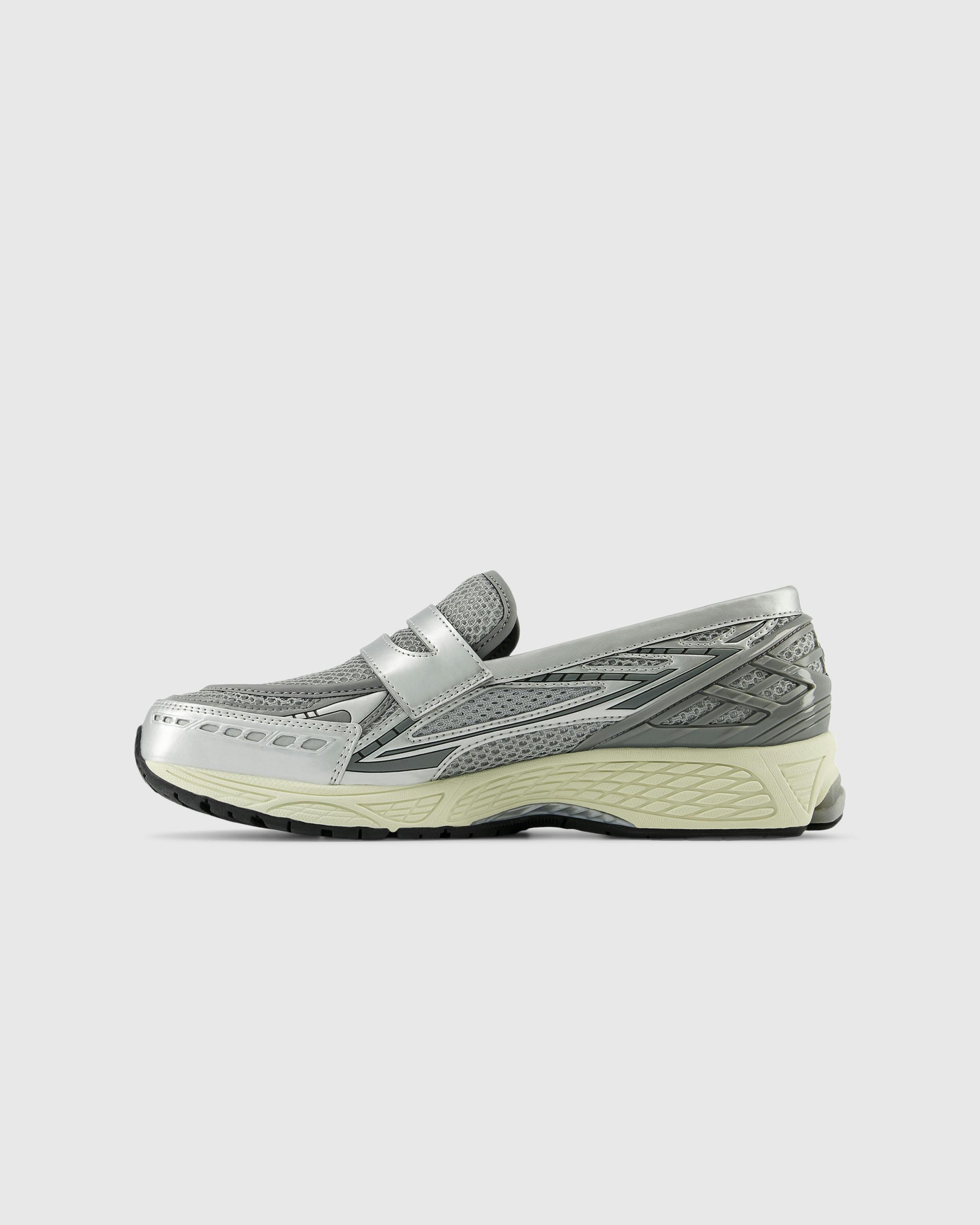 New Balance – 1906L Grey/Silver - Low Top Sneakers - Silver - Image 2