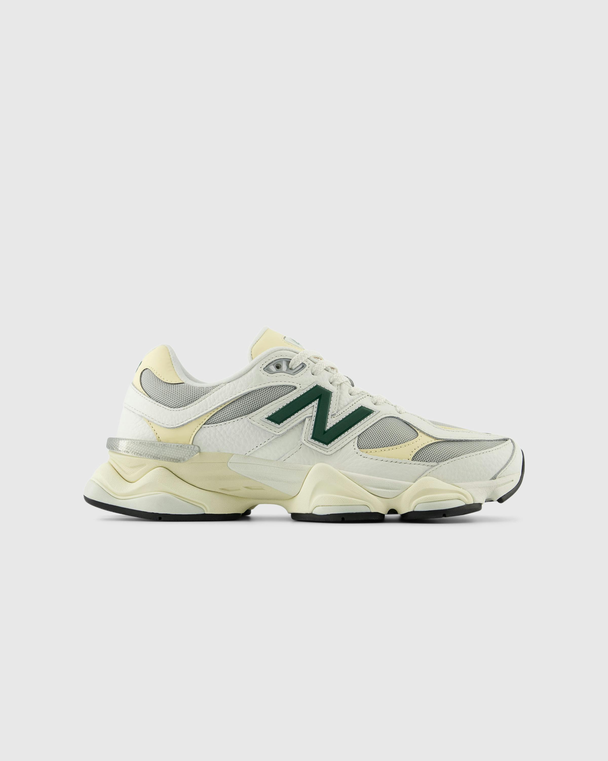 New Balance – 9060 Sea Salt - Low Top Sneakers - Beige - Image 1