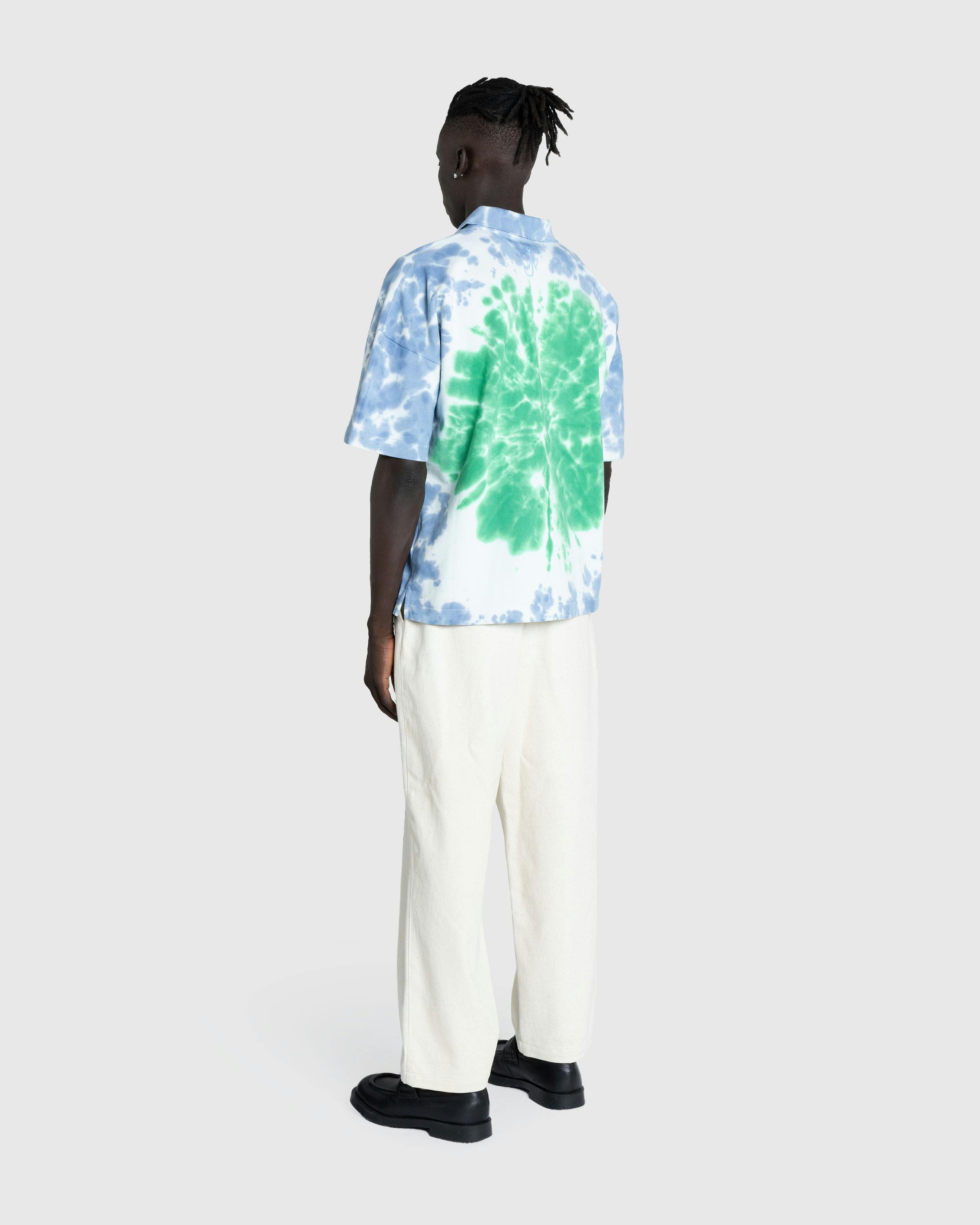 J.W. Anderson – Cat Print Tie Dye Polo Shirt Bright Blue/Bright Olive - Polos - Multi - Image 4