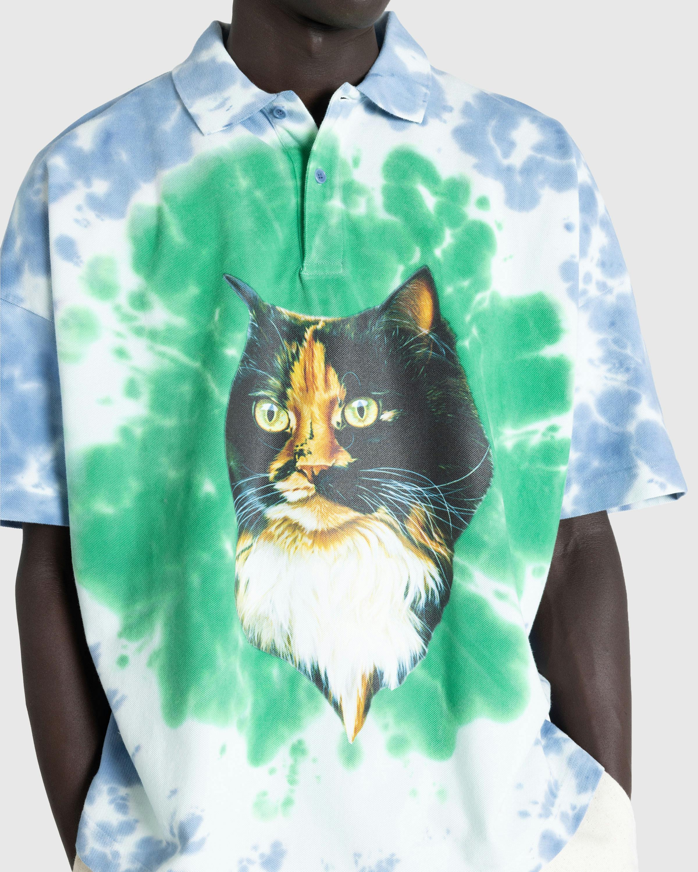 J.W. Anderson – Cat Print Tie Dye Polo Shirt Bright Blue/Bright Olive - Polos - Multi - Image 5