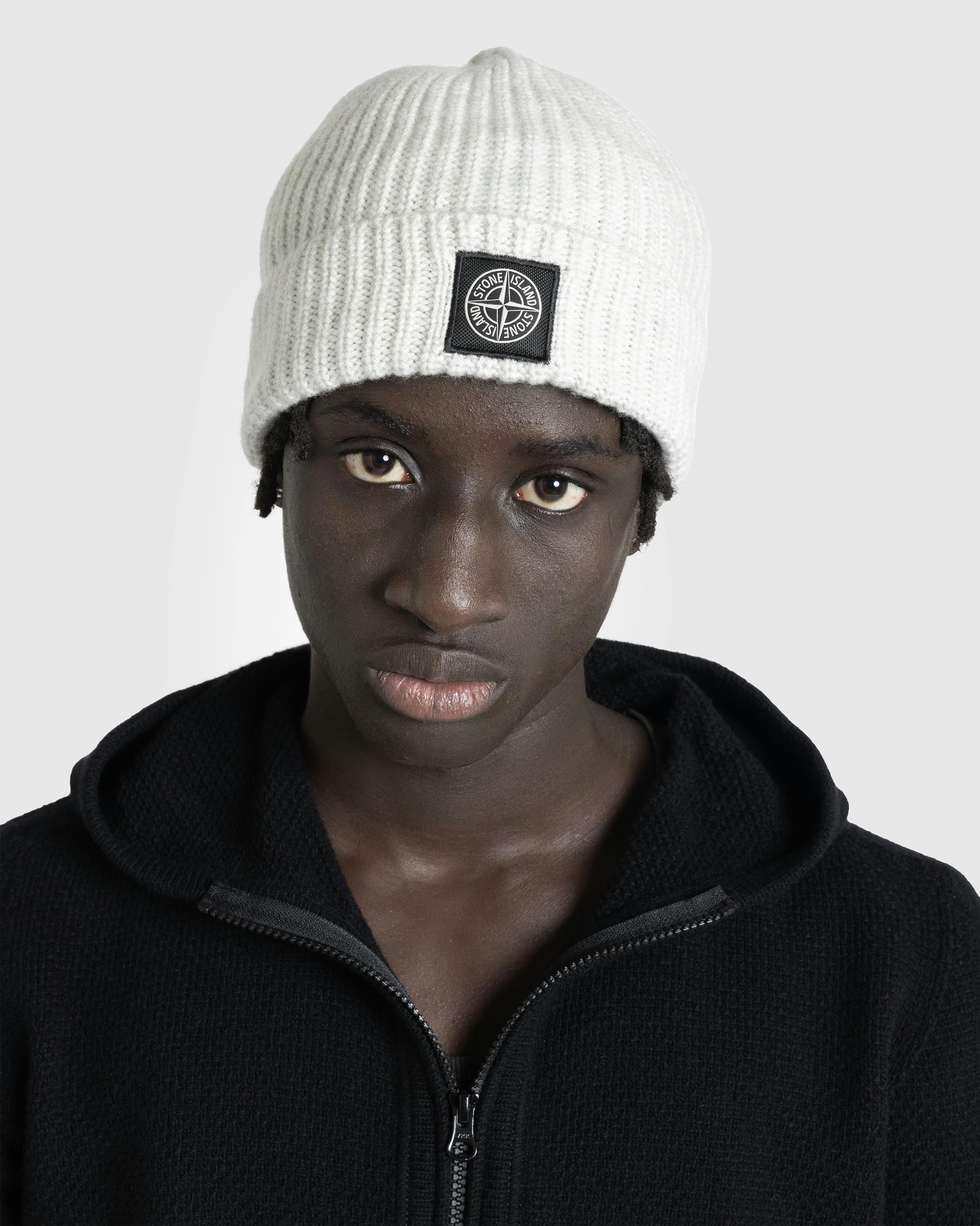 Stone Island – Ribbed Wool Beanie Melange Pearl Grey - Caps - Grey - Image 2