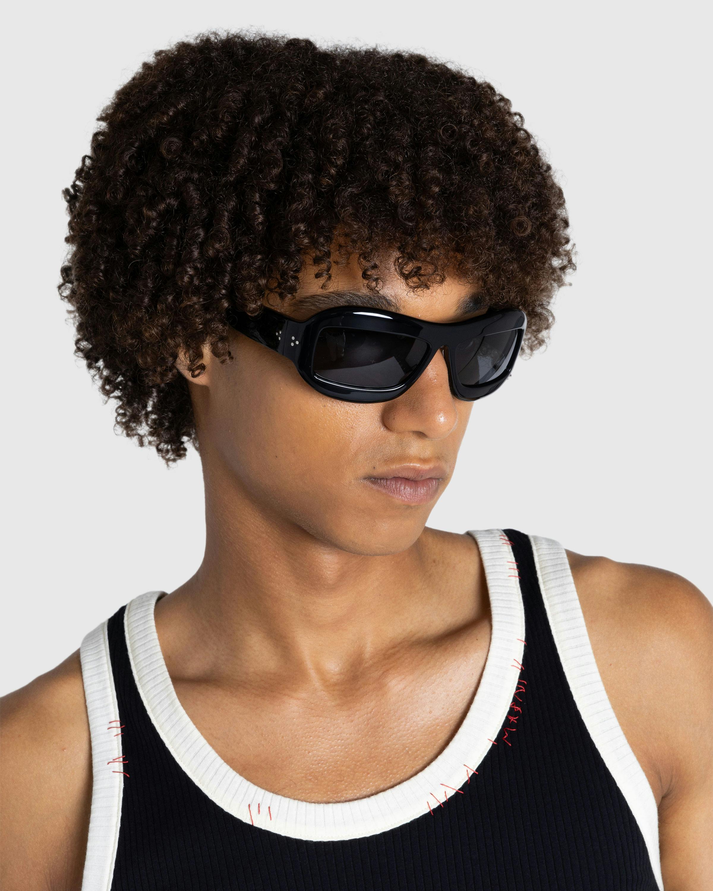 Port Tanger – Zarin Black Acetate/Black Lens - Sunglasses - Black - Image 2