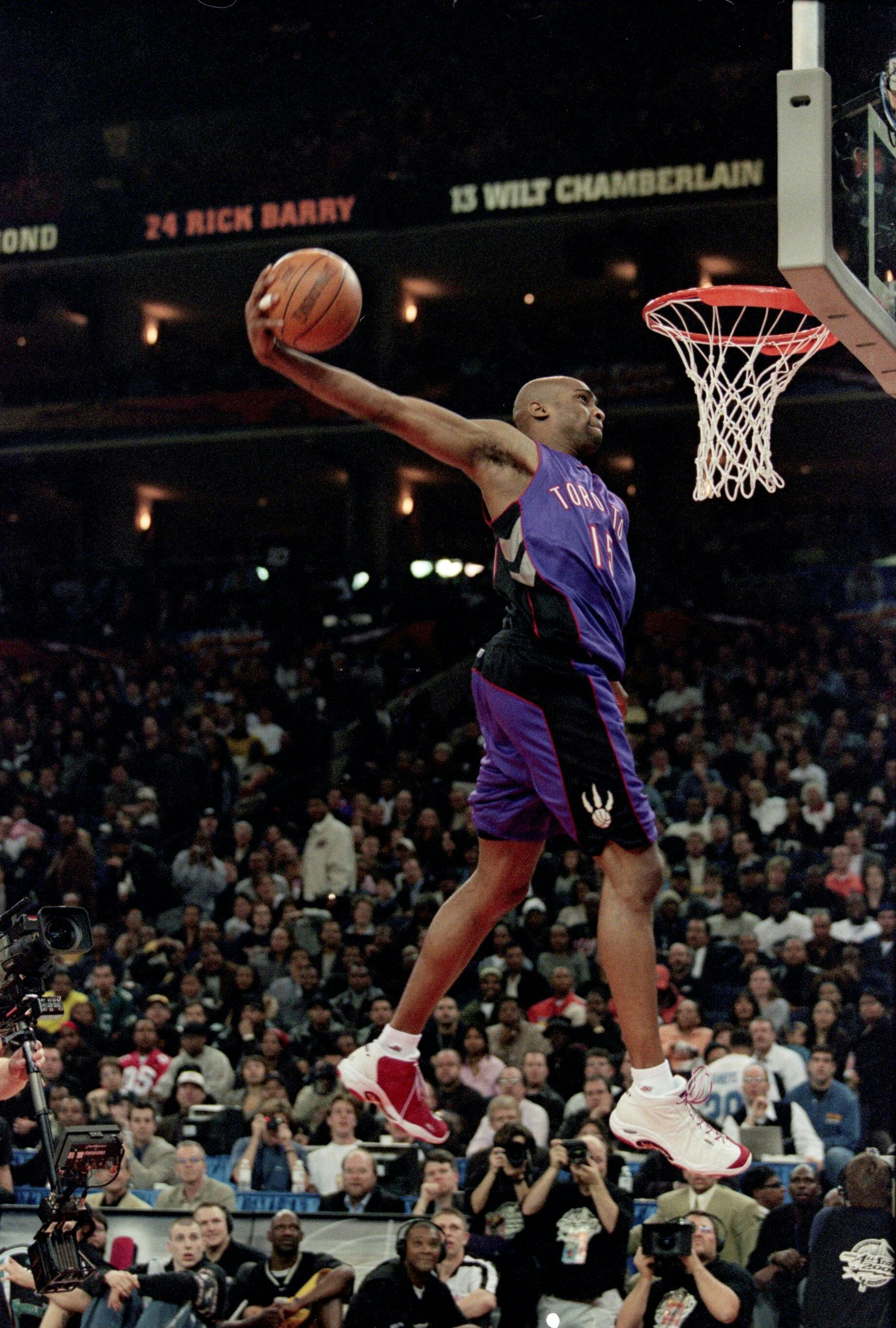 Vince Carter Slam Dunk 2000 Contest and AND1 Shoes