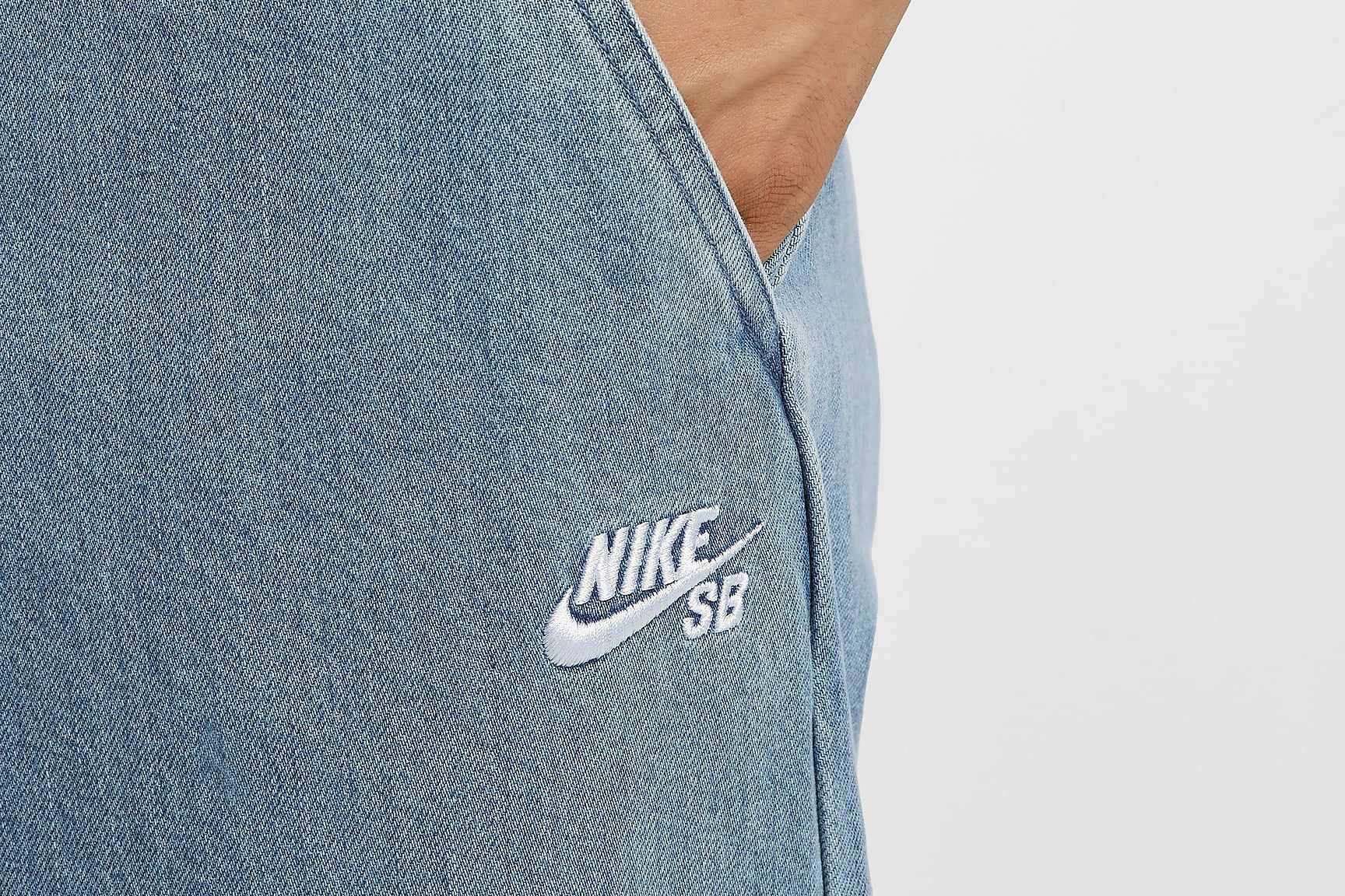 Nike SB's El Jeano denim pants made of a light blue cordura weave