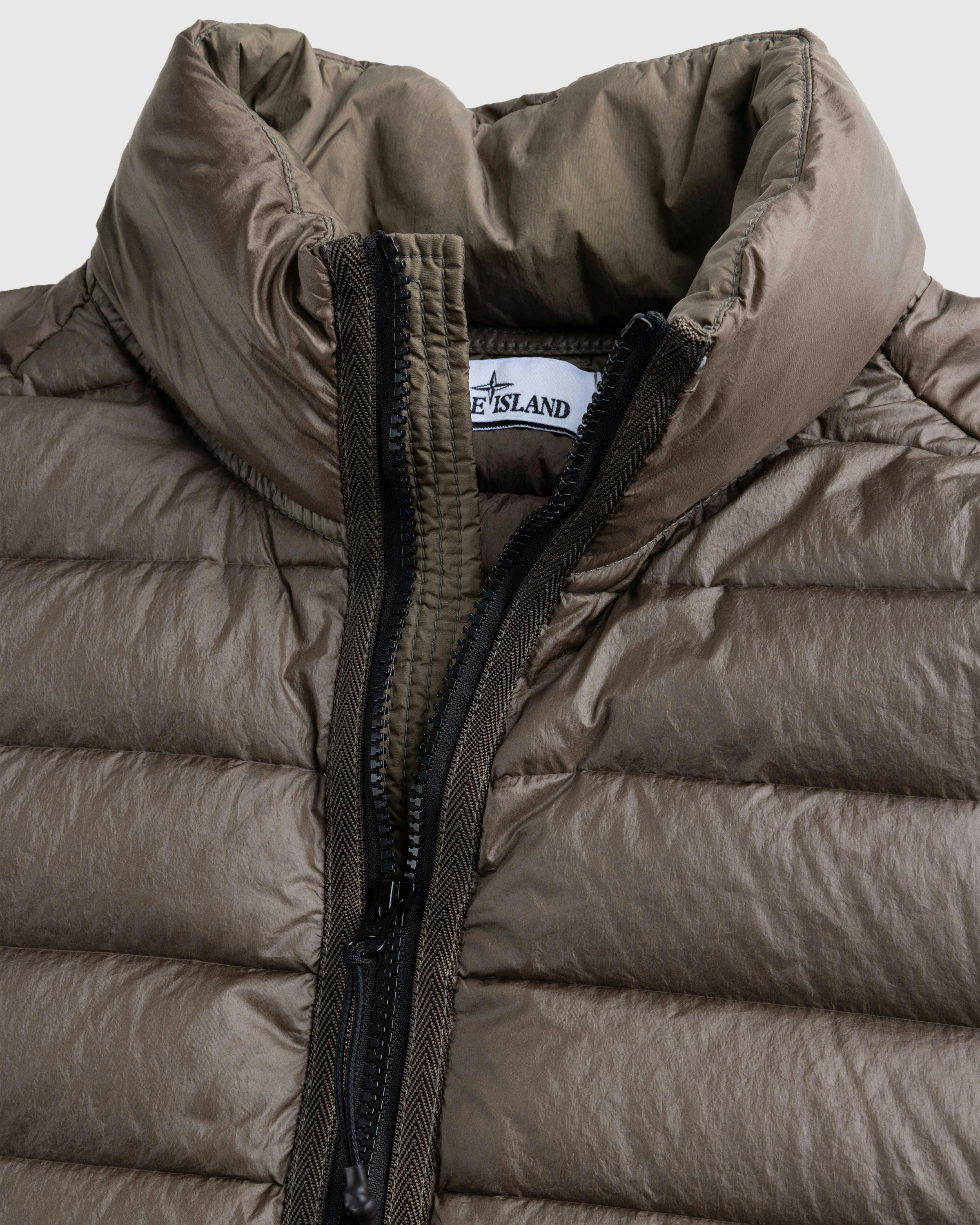 Stone Island – Real Down Jacket Walnut | Highsnobiety Shop