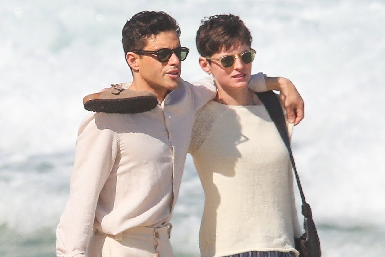 Emma Corrin and Rami Malek at Ipanema beach