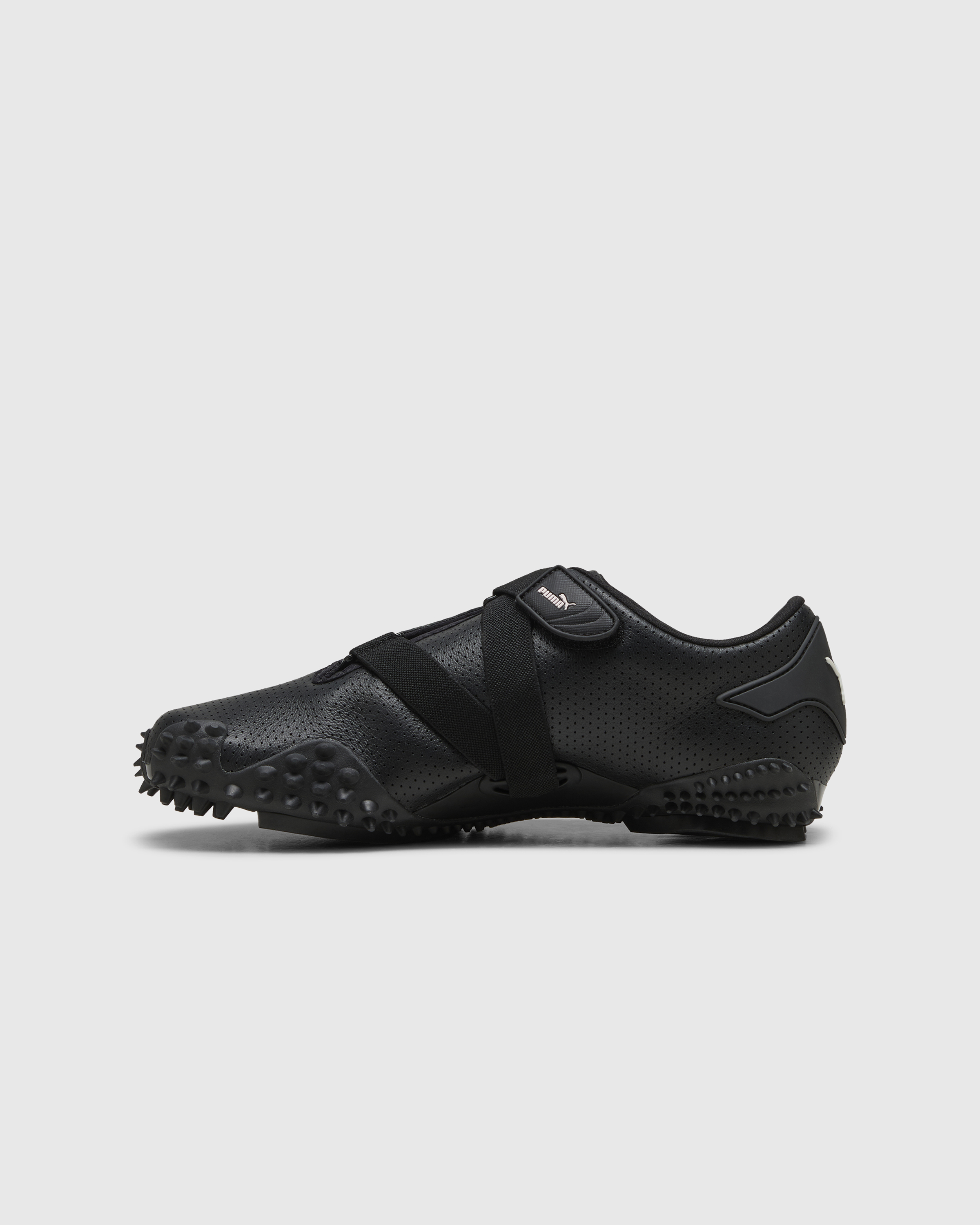 Puma – Mostro Perf PUMA Black/PUMA White - Low Top Sneakers - Black - Image 2