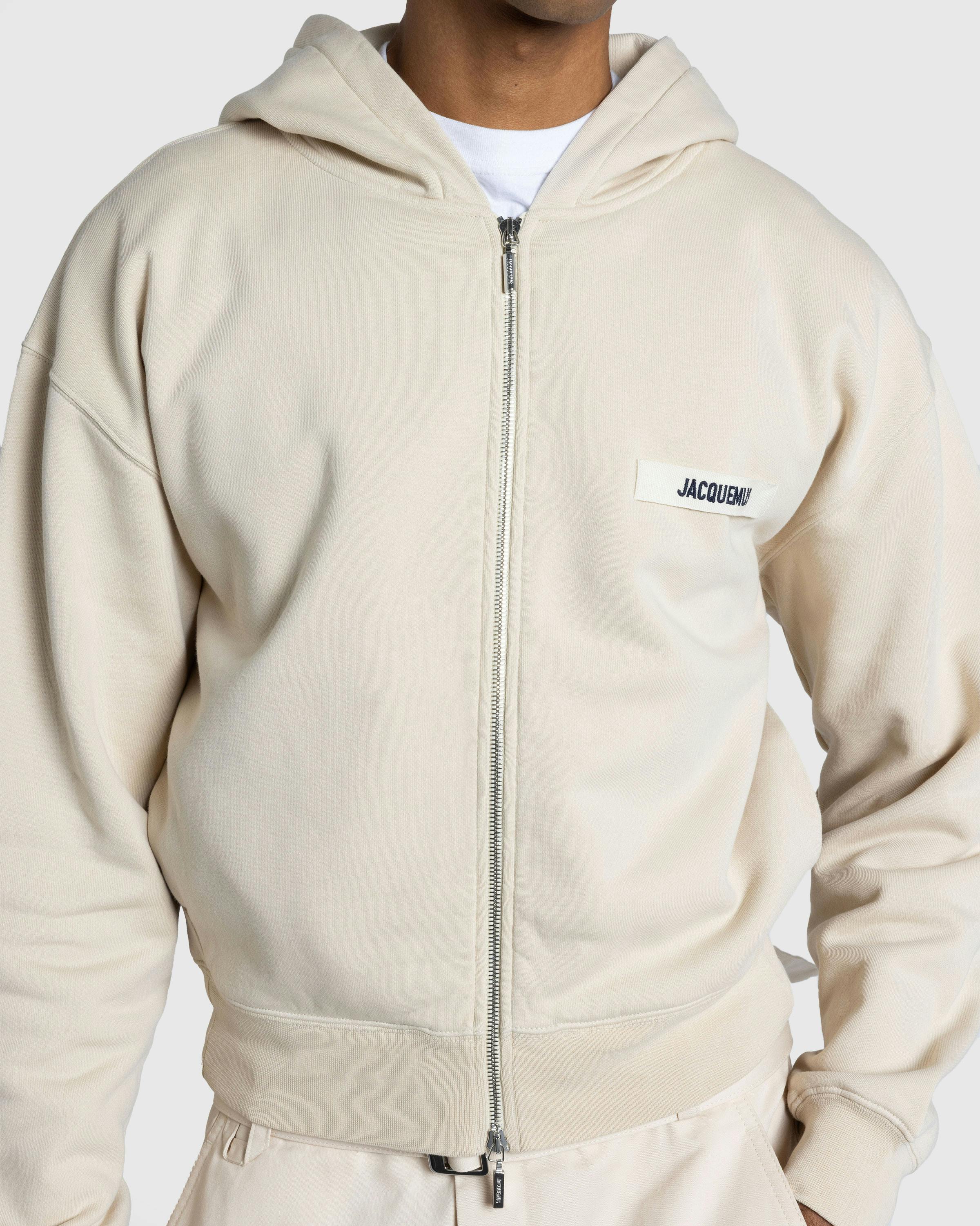 JACQUEMUS – Le Hoodie Zip Gros Grain Beige - Zip-Up Sweats - Beige - Image 5