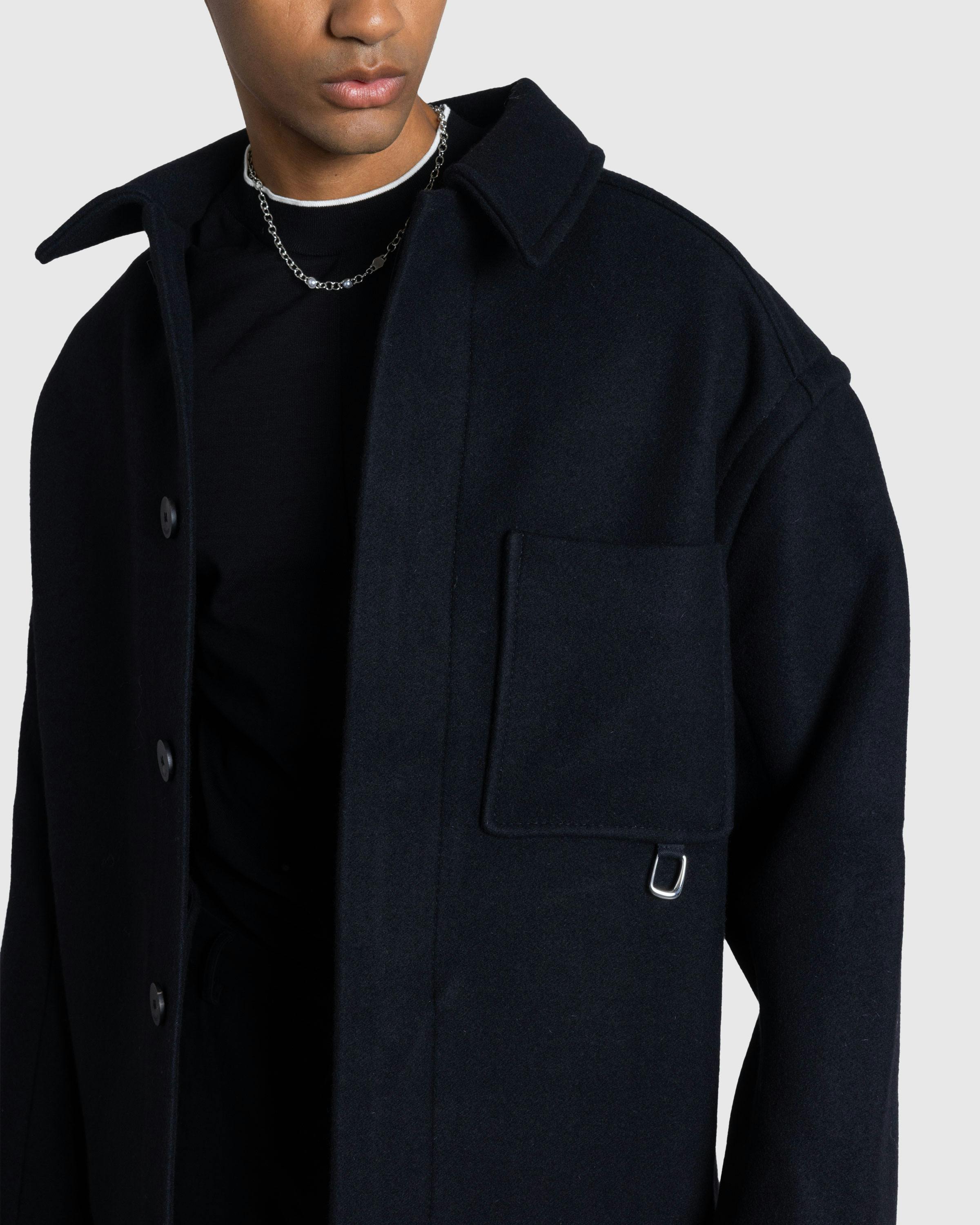 JACQUEMUS – Le Manteau Court Black - Jackets - Black - Image 5