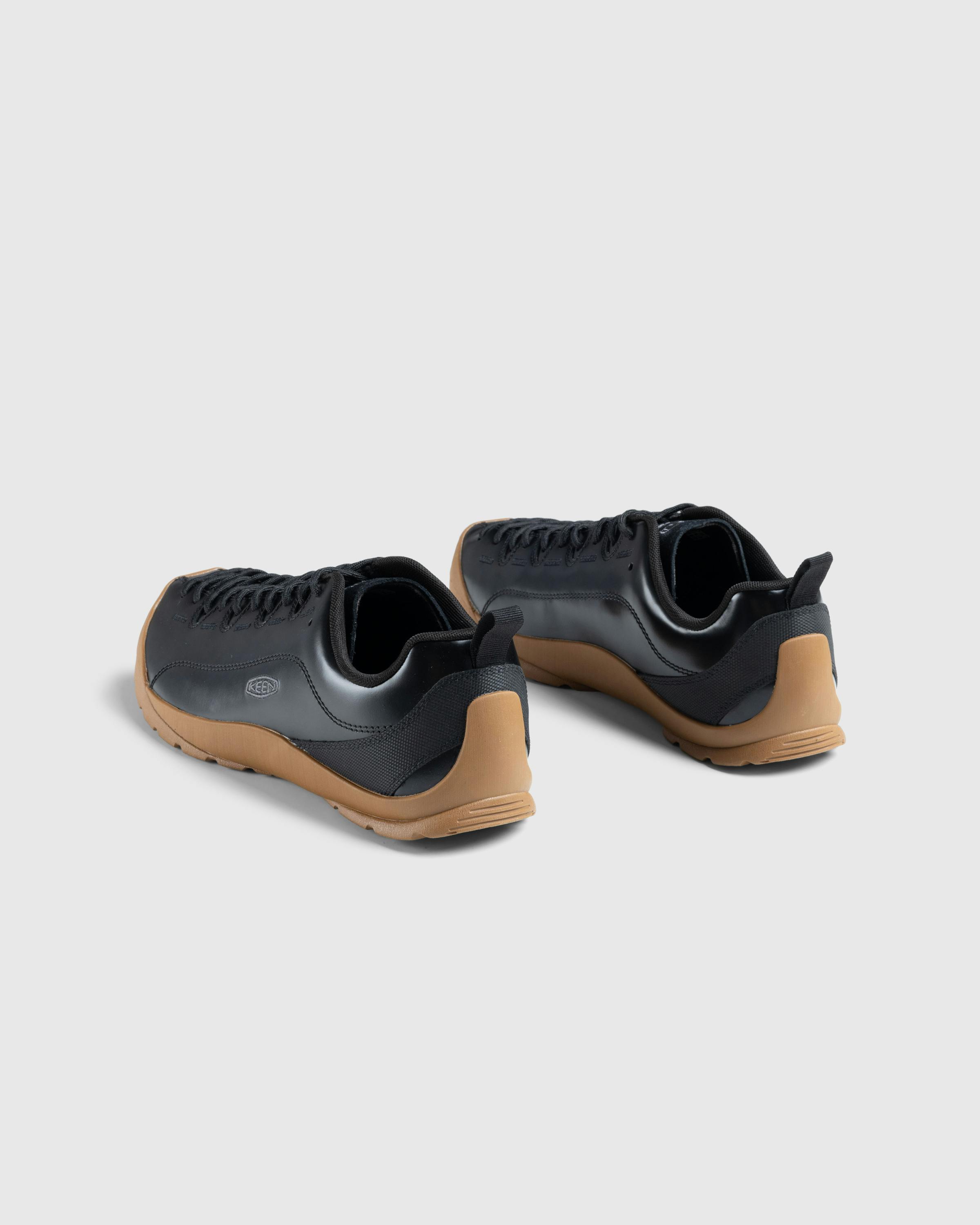 Keen x Highsnobiety – "Uptown" Jasper Women's - Low Top Sneakers - BLACK/GUM - Image 5