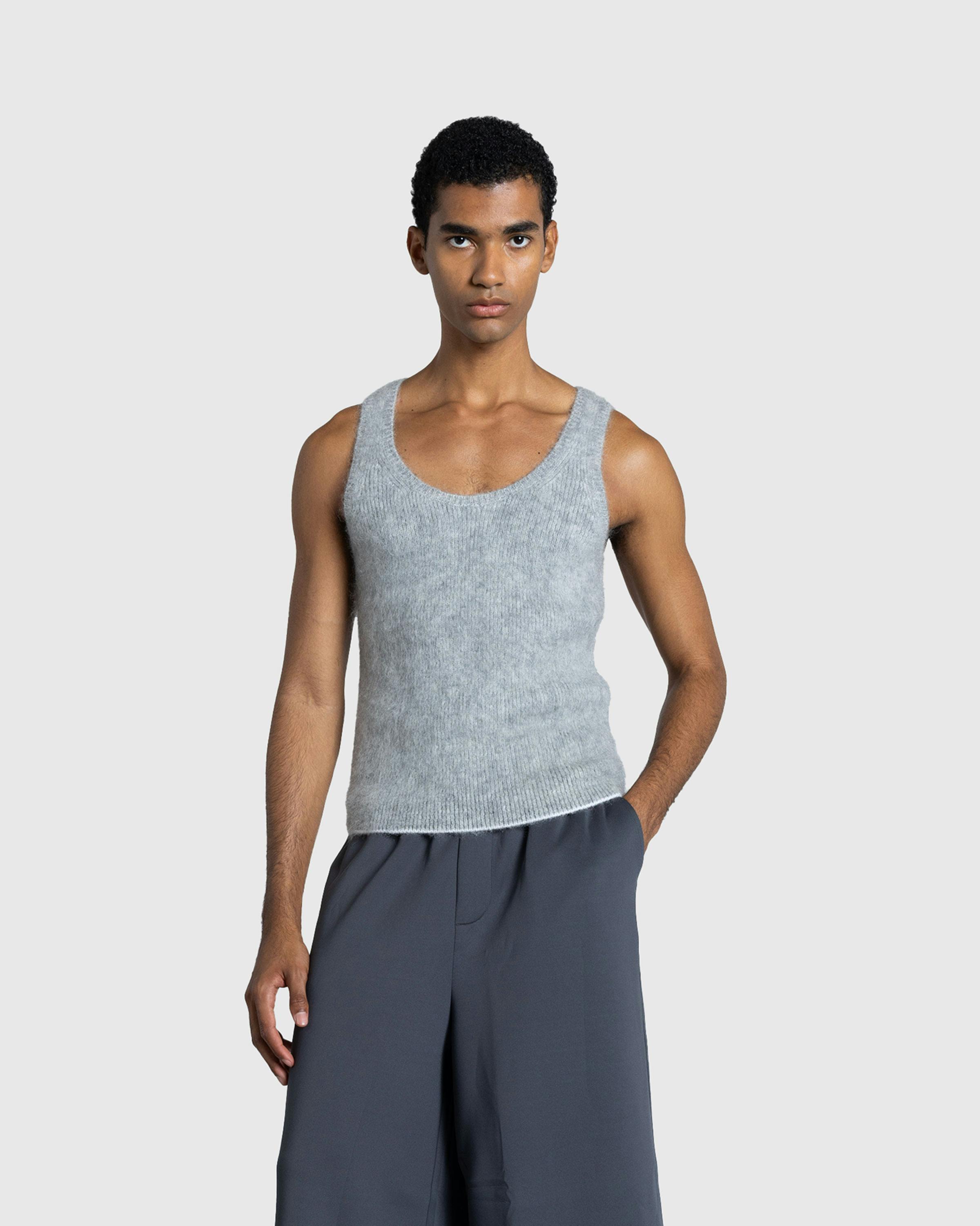 JACQUEMUS – Le Débardeur Pitatto Grey - Tank Tops - Grey - Image 2