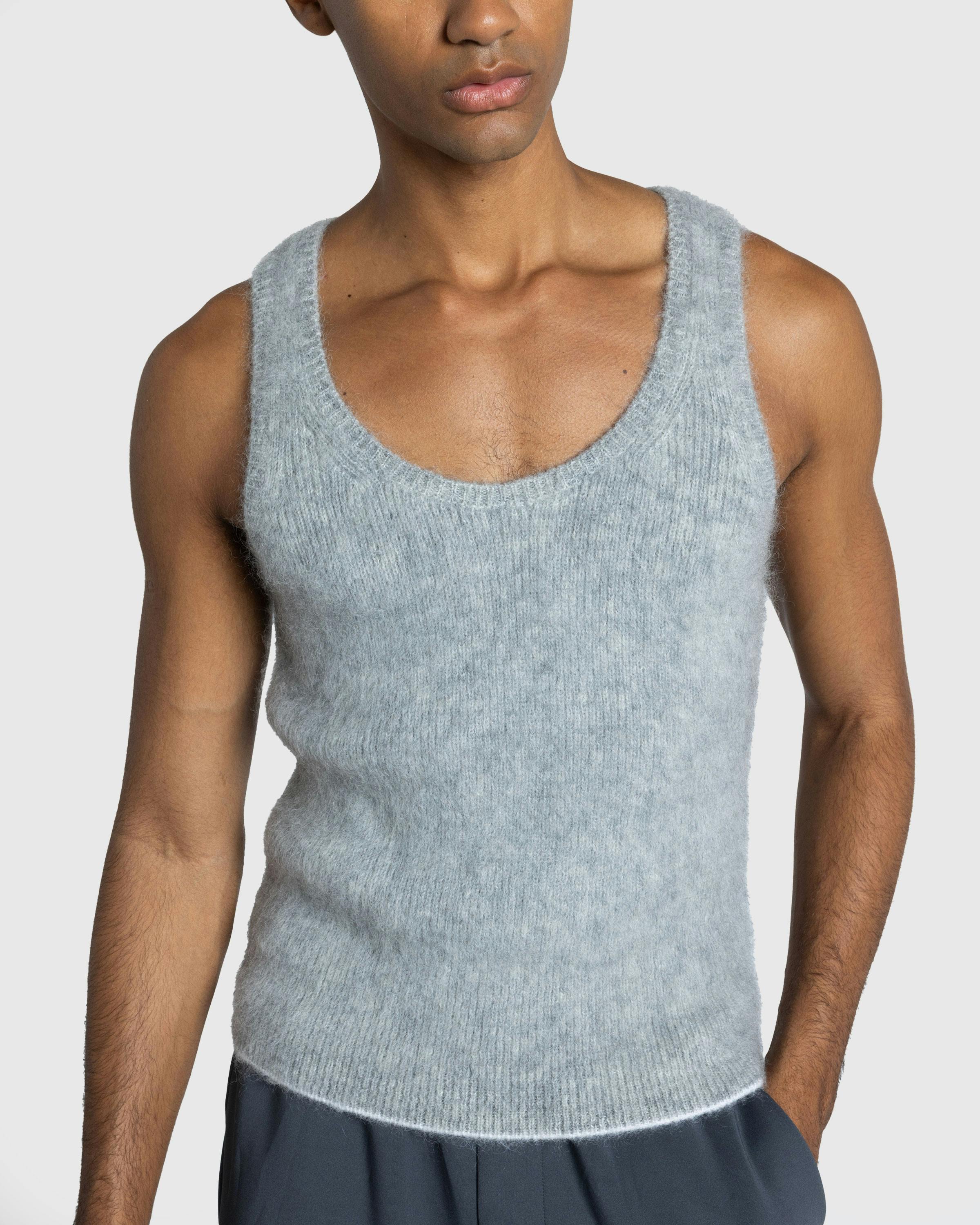 JACQUEMUS – Le Débardeur Pitatto Grey - Tank Tops - Grey - Image 5