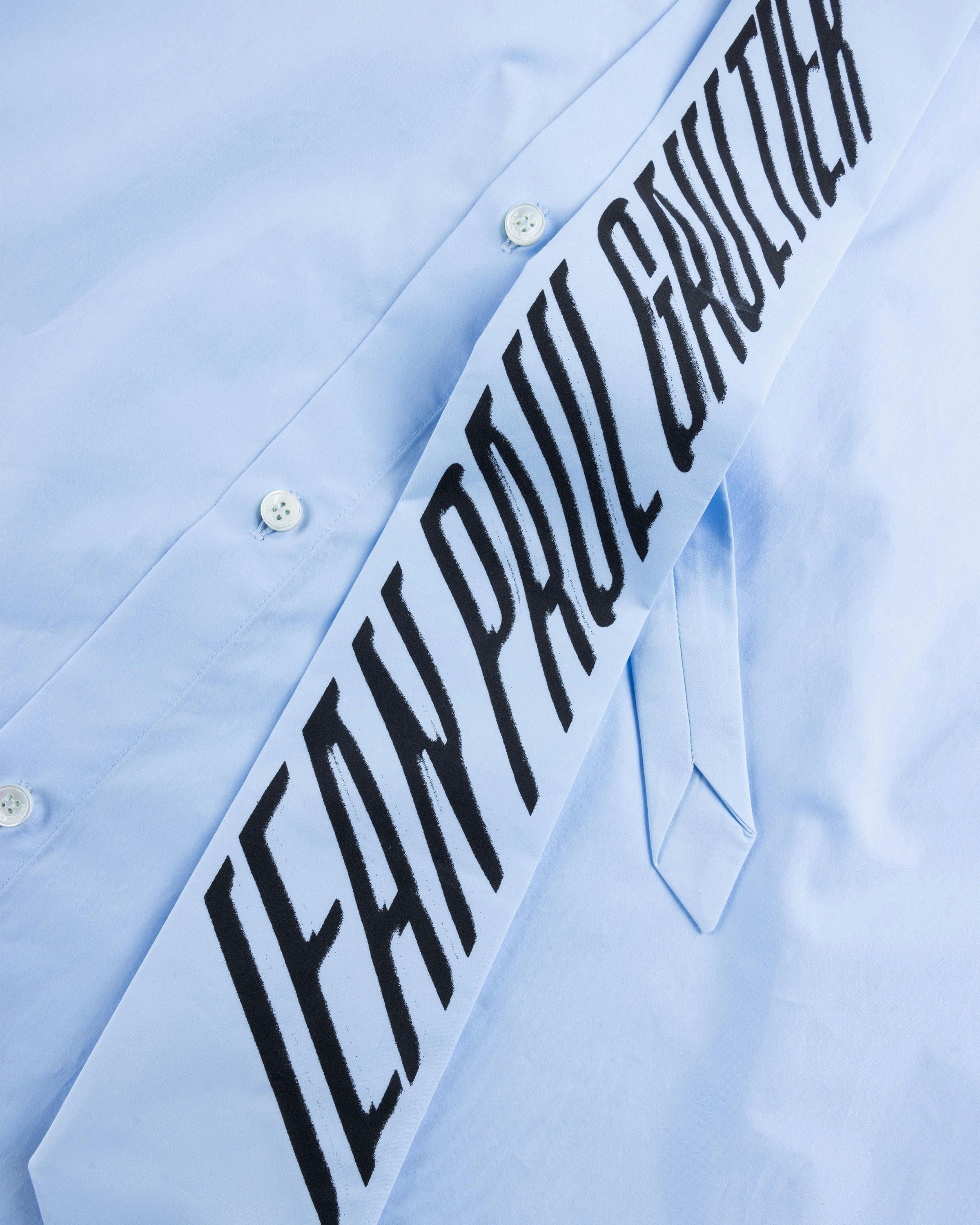 Jean Paul Gaultier – Cotton Poplin Shirt With Printed Tie Baby Blue/Black - Longsleeve Shirts - Blue - Image 7