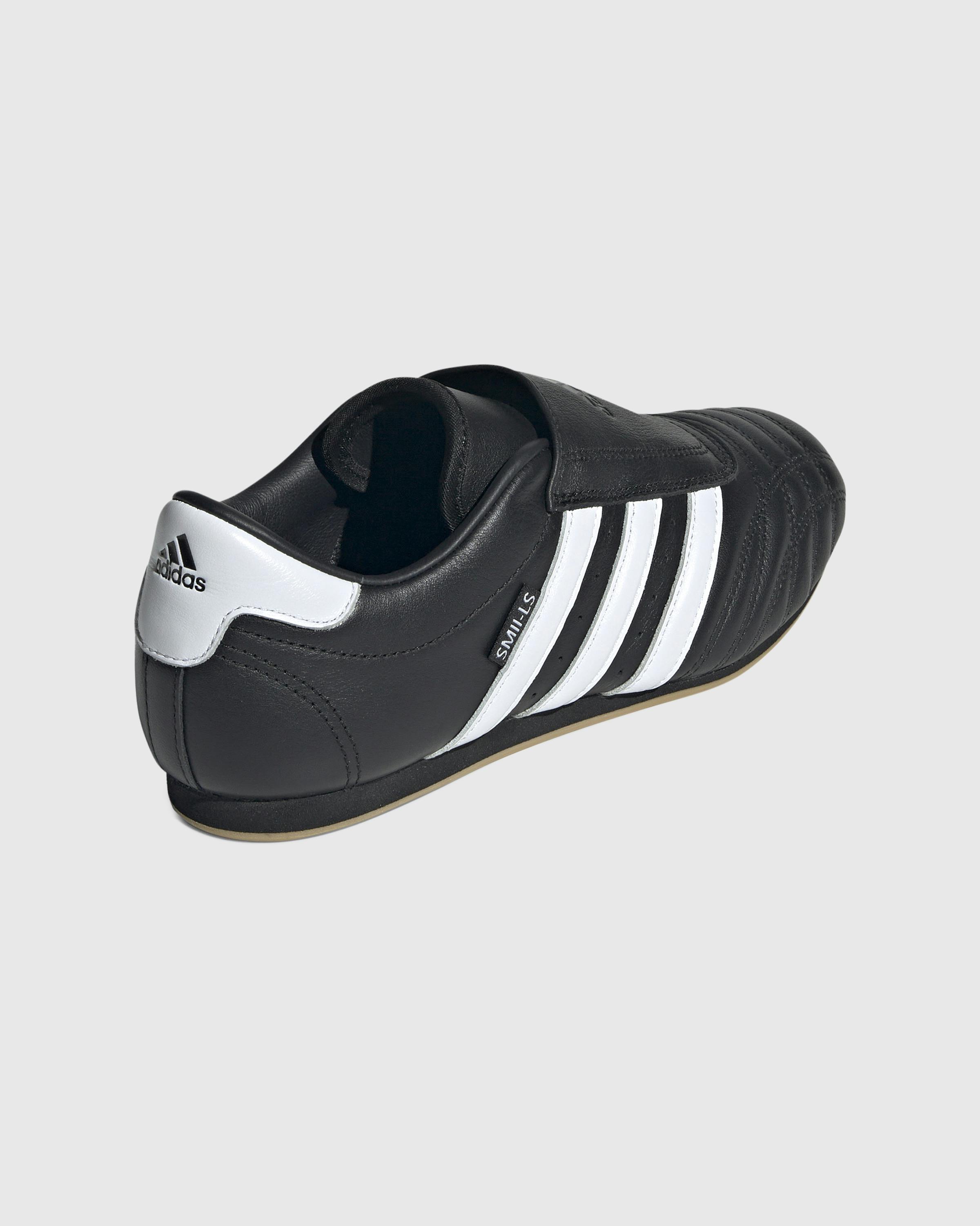 Adidas – Taekwondo W Black/White/Gum - Low Top Sneakers - Black - Image 4