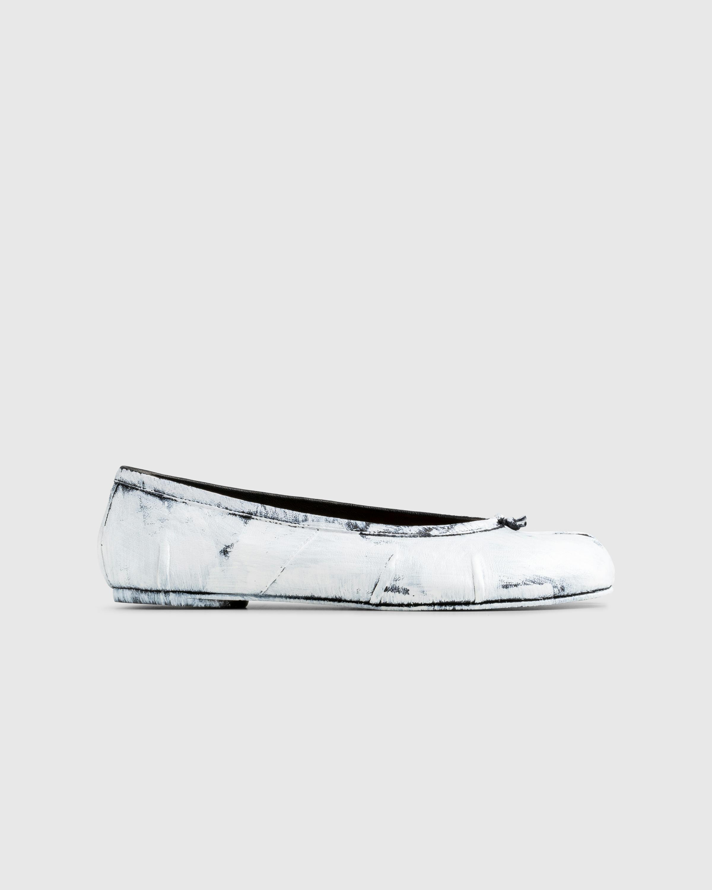 Maison Margiela – Tabi Ballerina Bianchetto  - Slip-Ons - White - Image 1