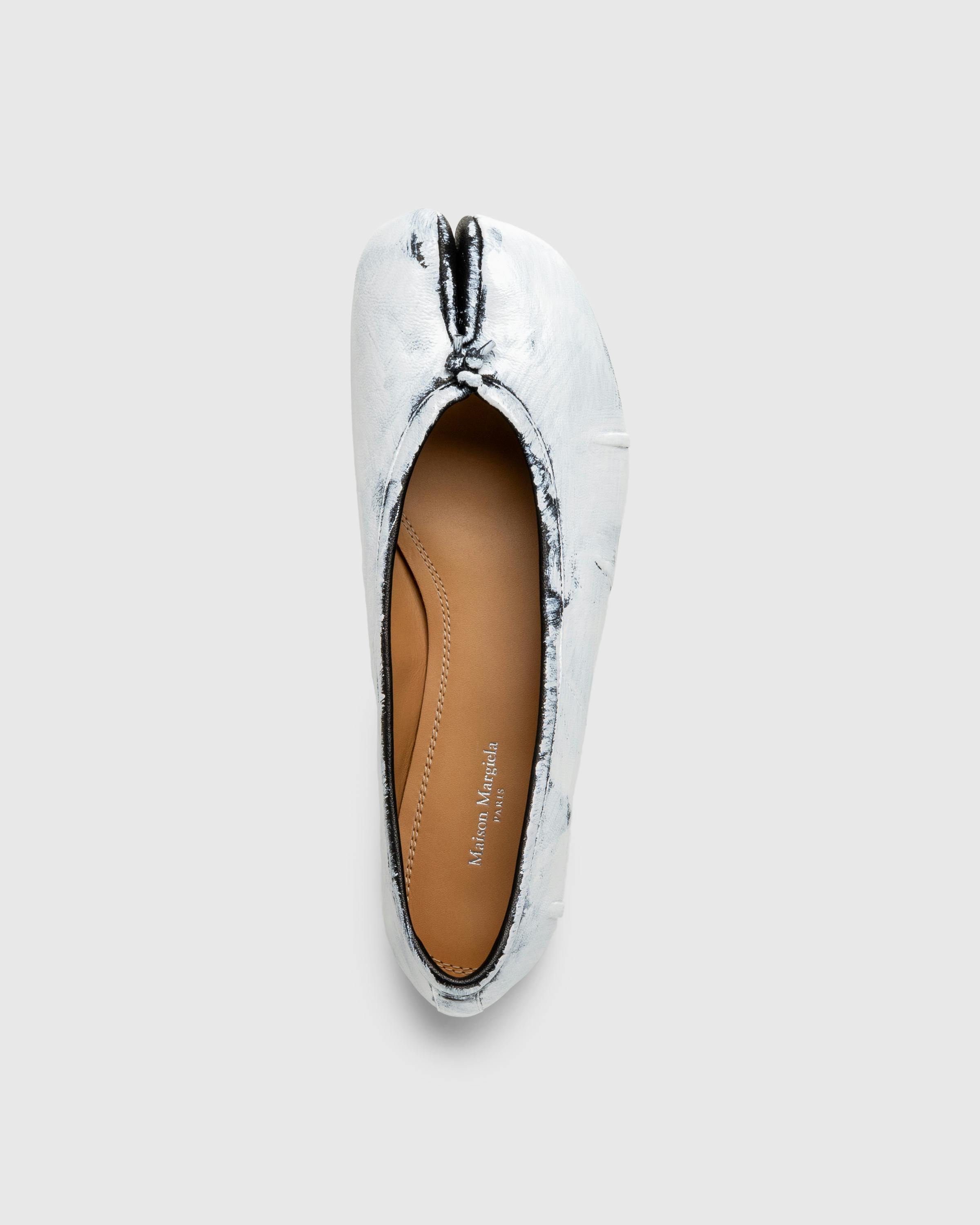 Maison Margiela – Tabi Ballerina Bianchetto  - Slip-Ons - White - Image 3