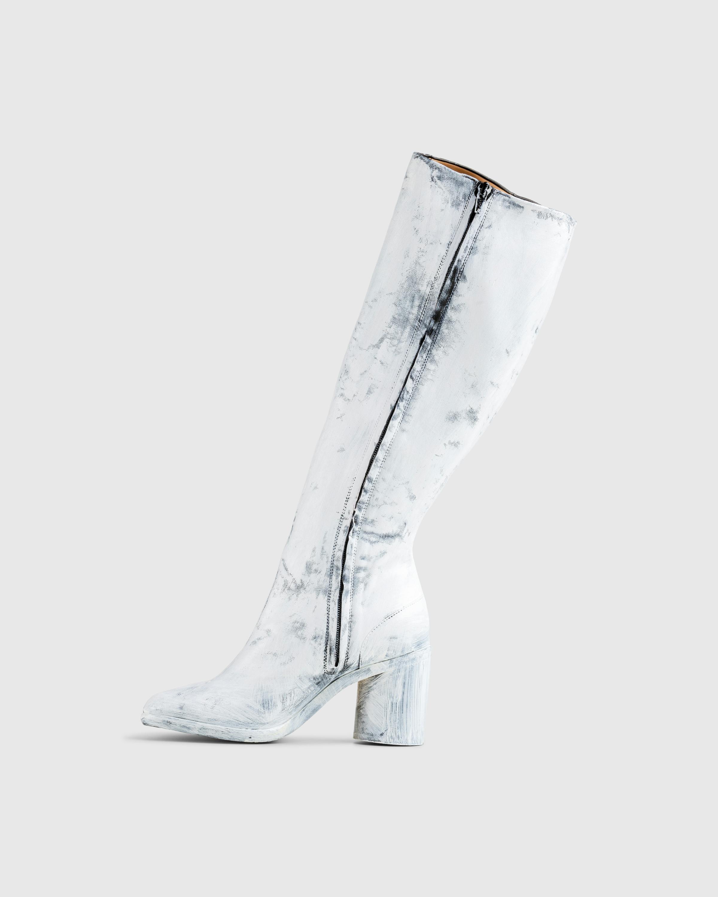 Maison Margiela – Tabi Knee-High Boots Bianchetto  - Heels - White - Image 2