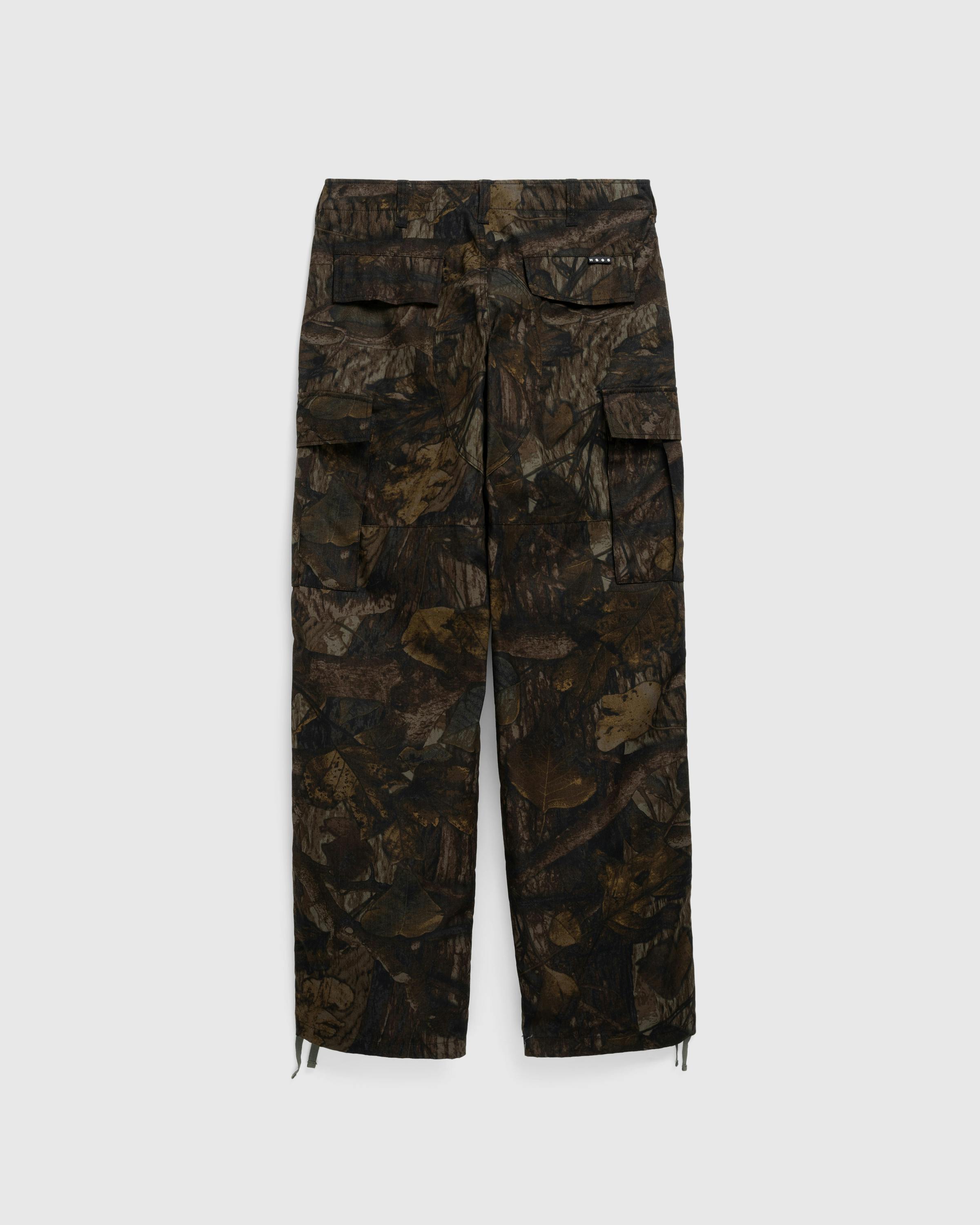 Highsnobiety HS05 – Cotton Cargo Pants Camo - Cargo Pants - Camo - Image 4