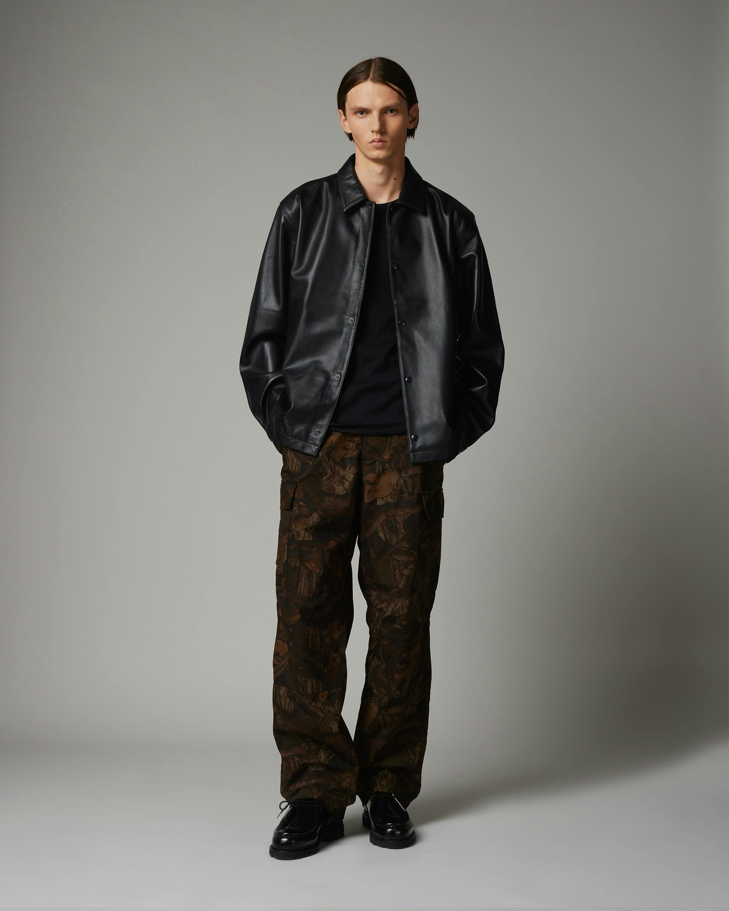 Highsnobiety HS05 – Cotton Cargo Pants Camo - Cargo Pants - Camo - Image 3