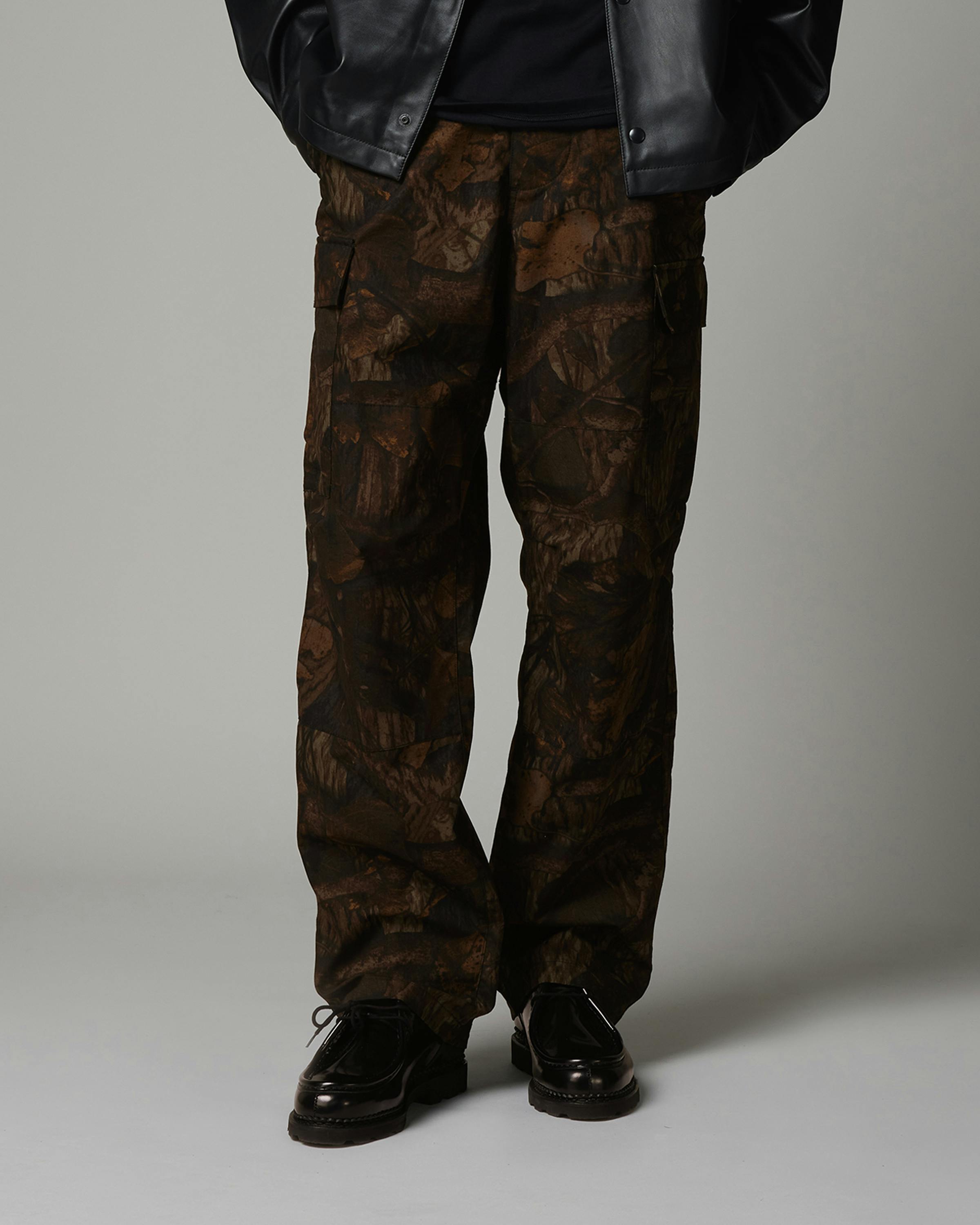 Highsnobiety HS05 – Cotton Cargo Pants Camo - Cargo Pants - Camo - Image 2